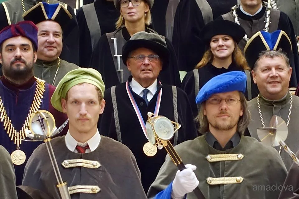 Jan Petrof Receives Honorary Doctorate