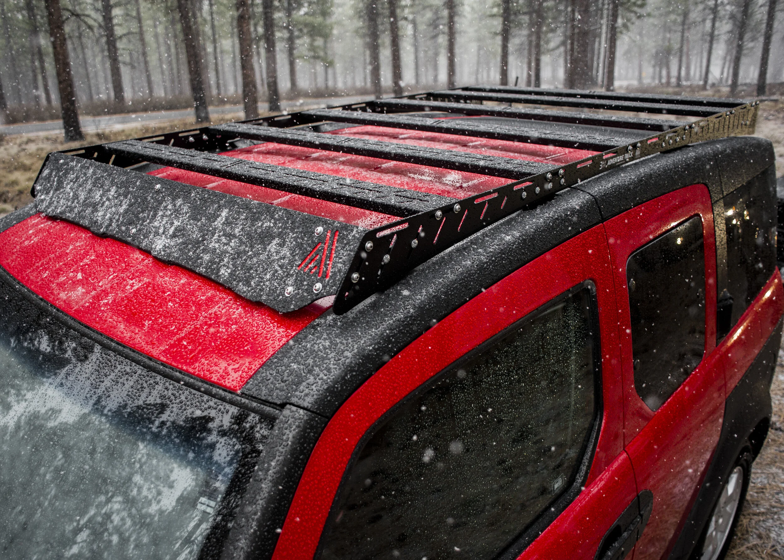 311 Adventure Rack 05 red Element CU.jpg