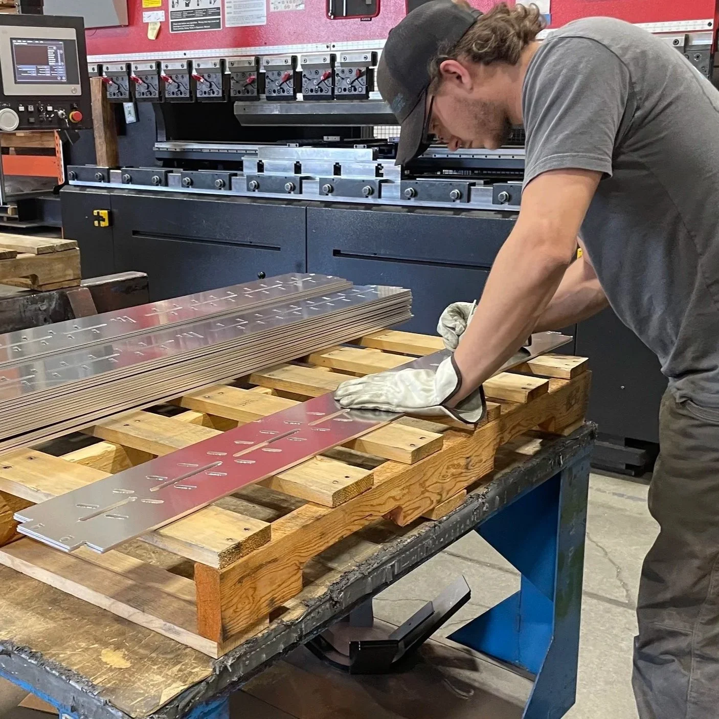 311 Adventure Rack Manufacturing UPDATE