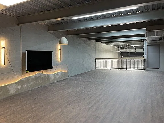 RPM VISUAL STUDIO 车厂 — Solitary Rock Design