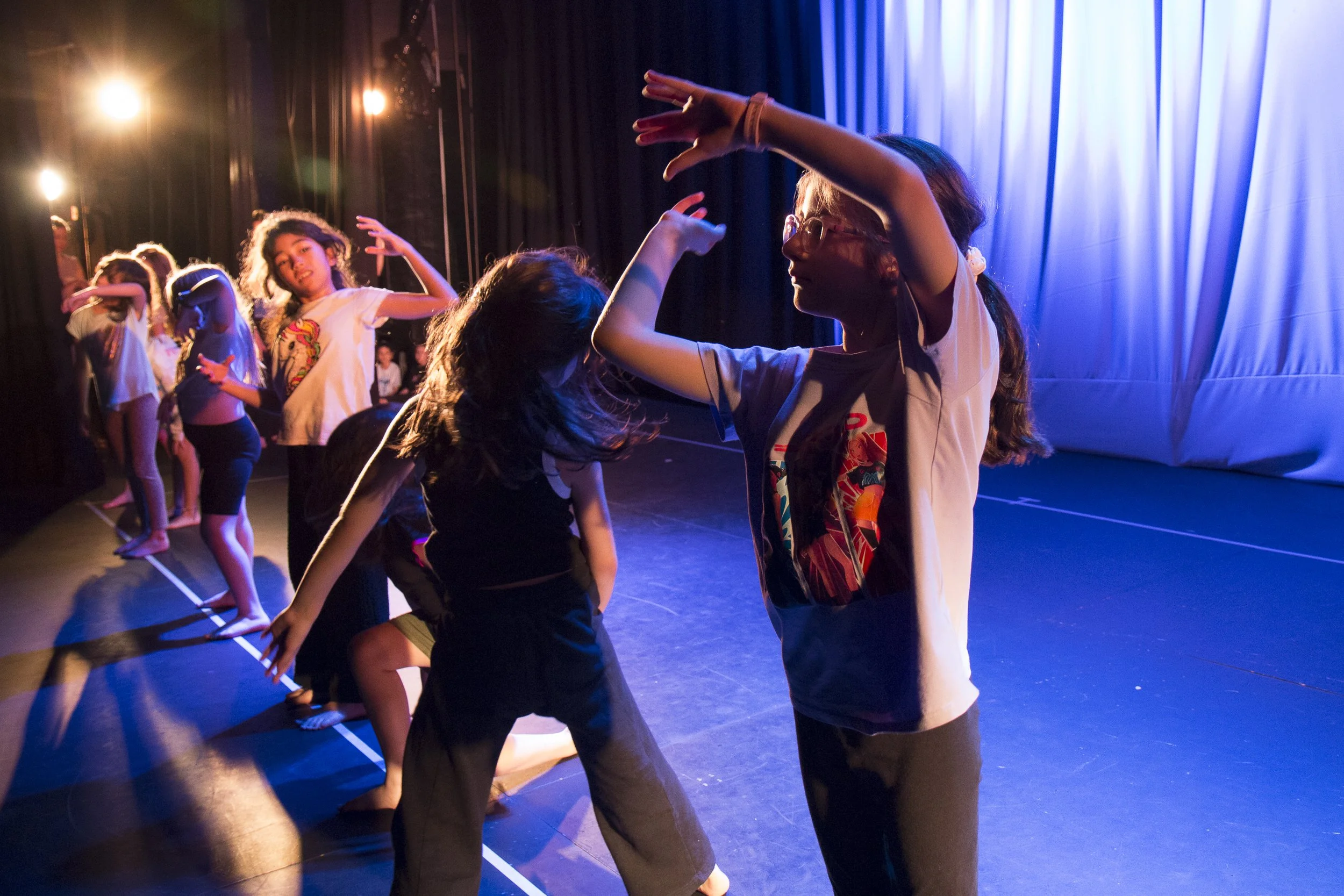 Ensayo 2025 teatro-81.jpg