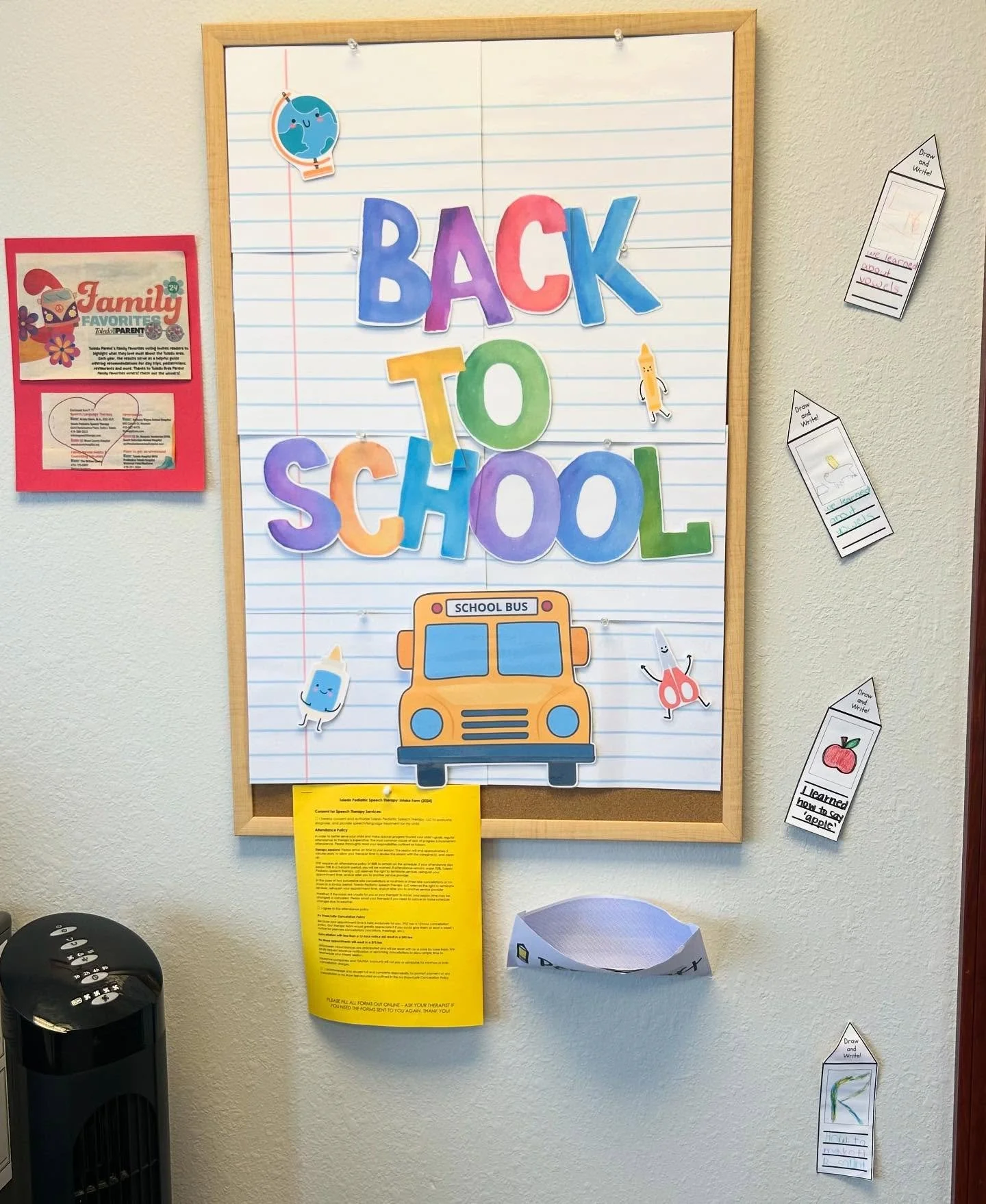 Happy Back to school!! 📚✂️🚌

After our friends searched to find 10 hidden pencils around the waiting room, we reflected on what we learned in speech therapy this week! Check out their amazing work!