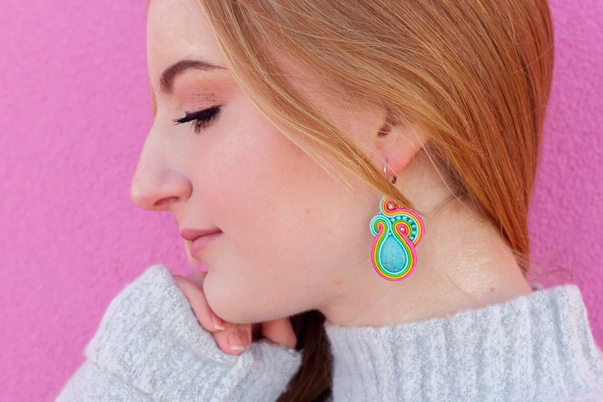 Turquoise Dangle earrings-14.jpg