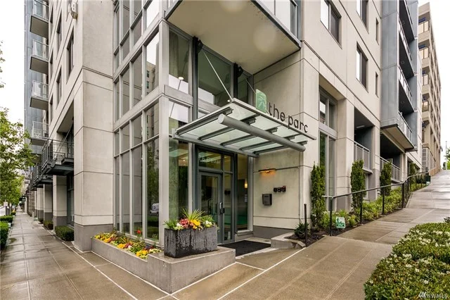 Open House at 76 Cedar St # 903