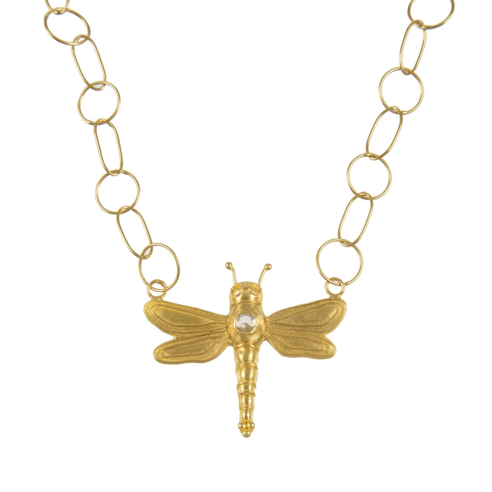 22k+dragonfly+w+diamond+center+on+20k+chain.jpg,