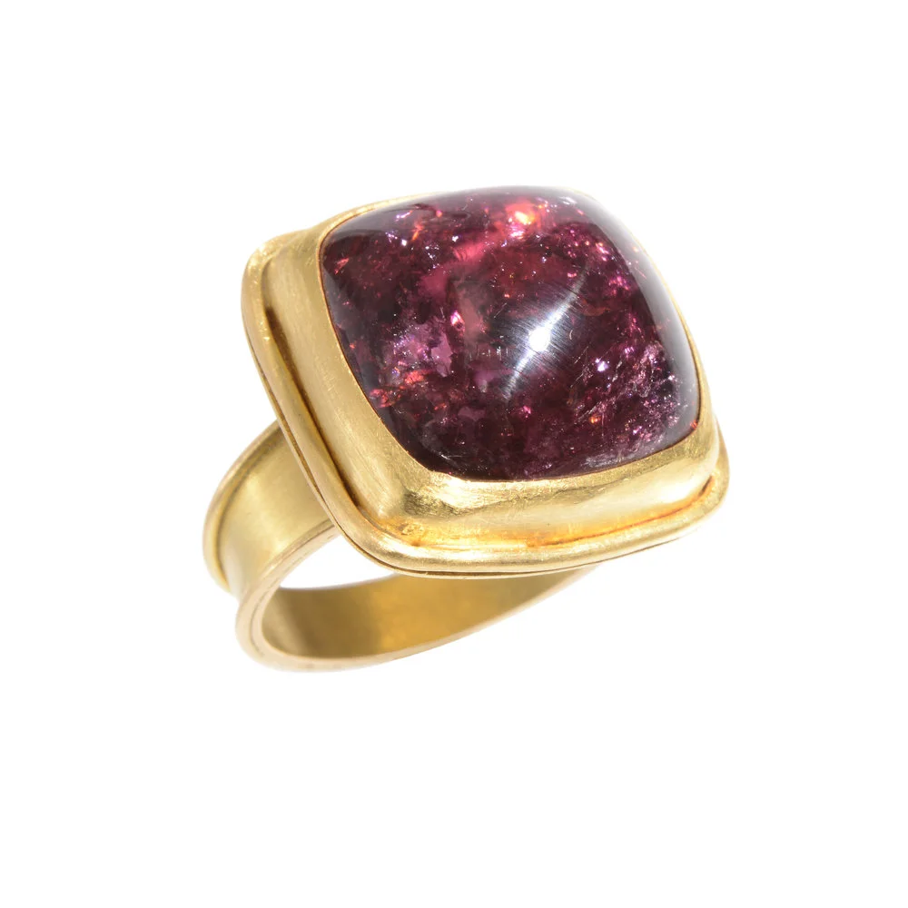 22k+square+rubellite+on+20k+cigar+band+ring.jpg,