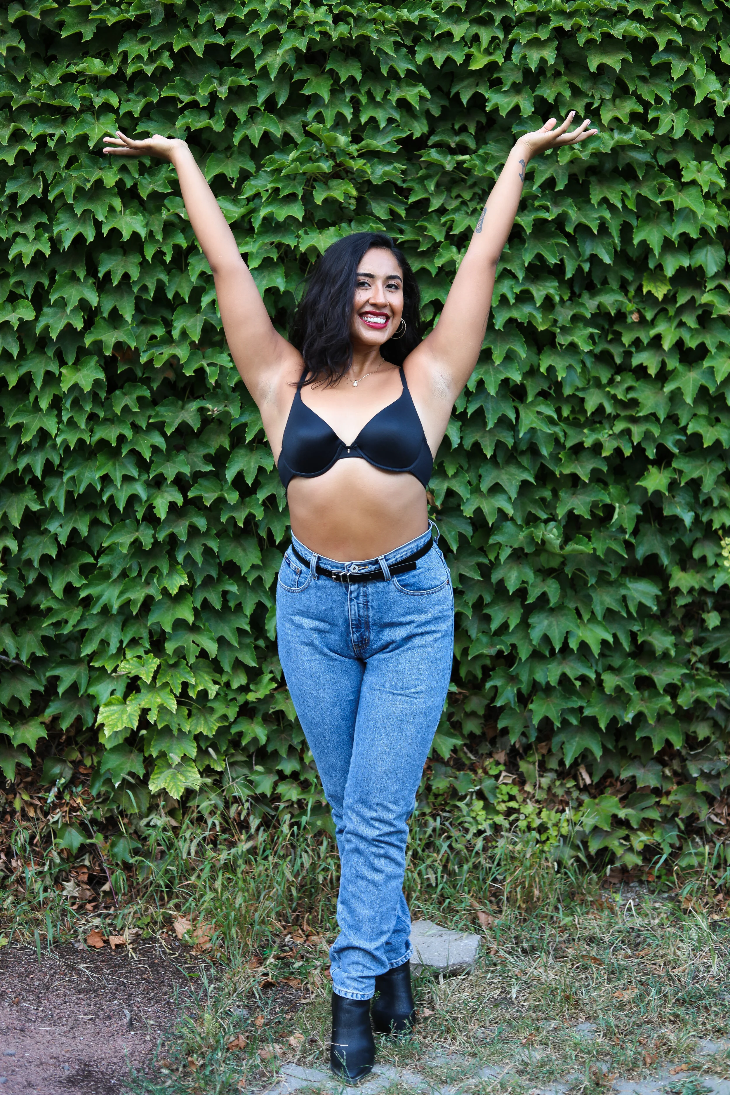 Selena Vibes-16.jpg