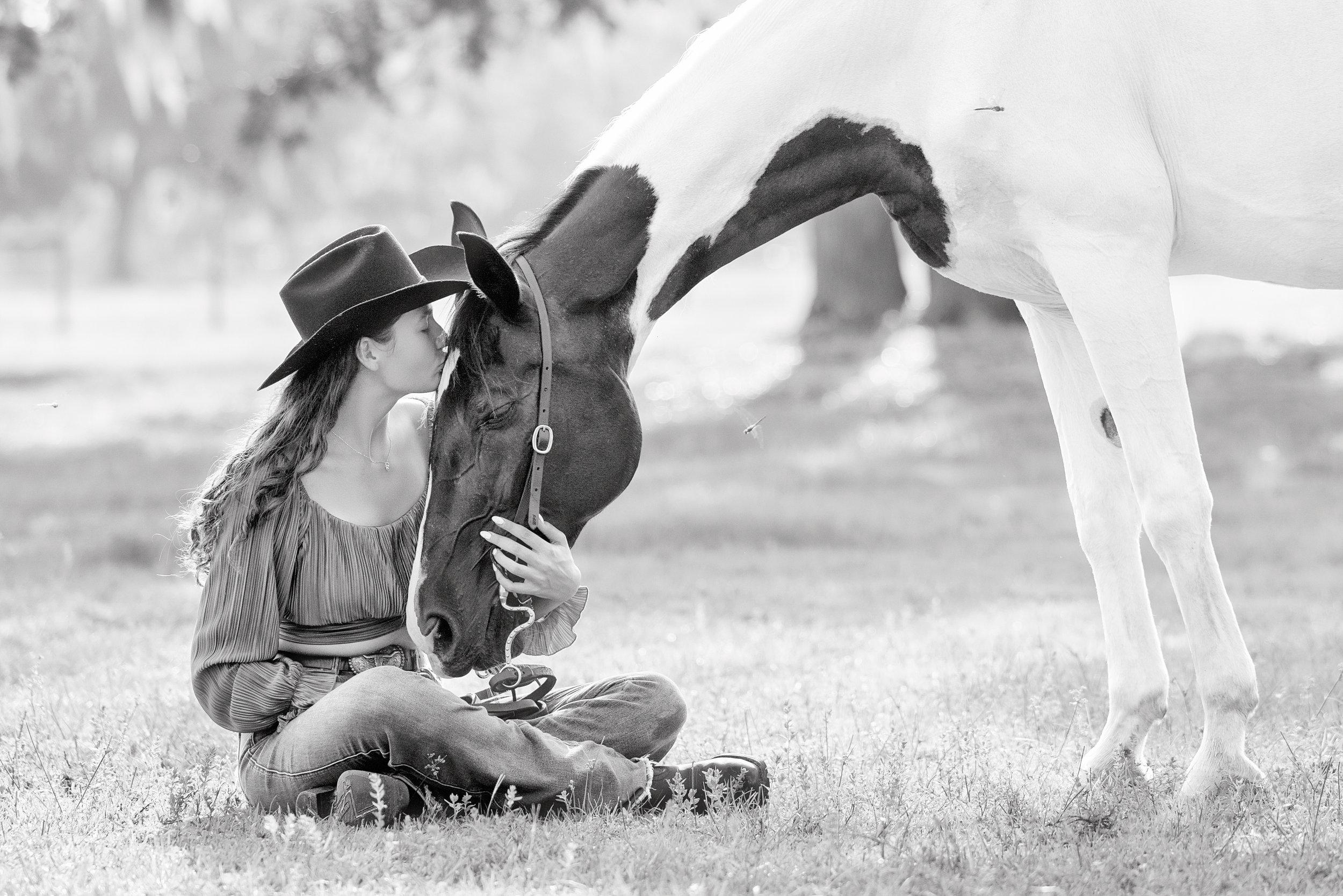Kendall &amp; Star: A Senior Portrait Session with Horses in St Augustine, Florida