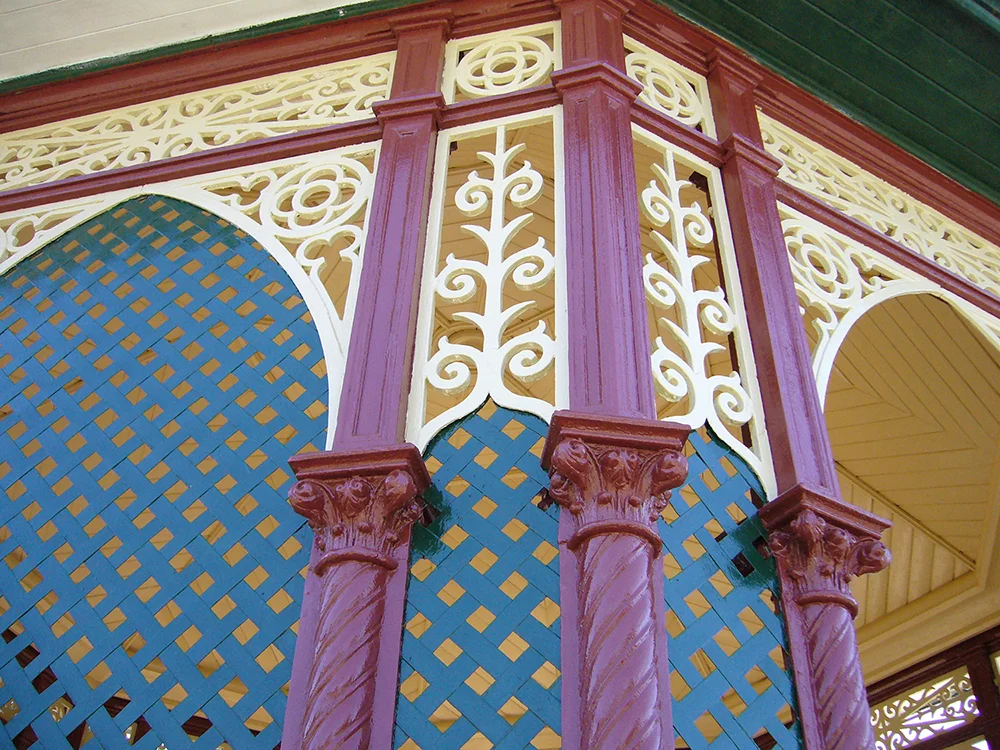 Rotunda Kew Cem_resized.jpg