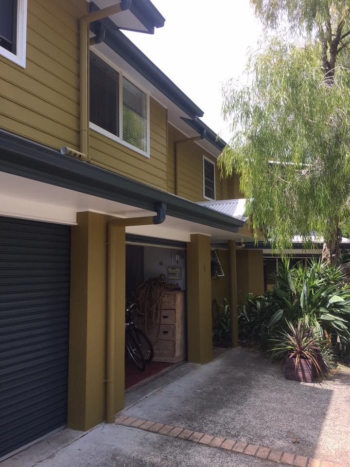 Exterior_Fullhouse_after_2.JPG