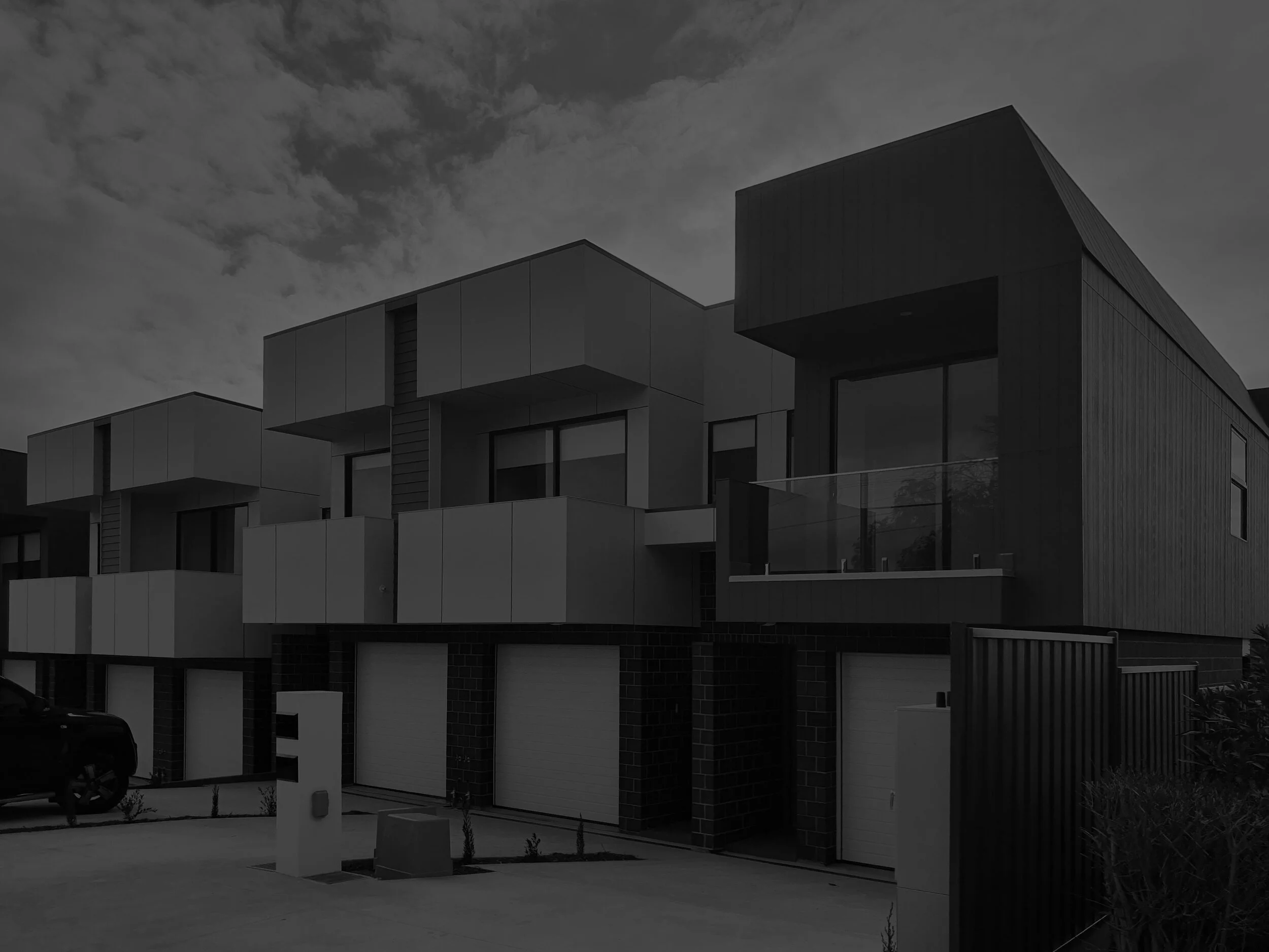 20190702_143422_STRAIGHT_GREY.jpg