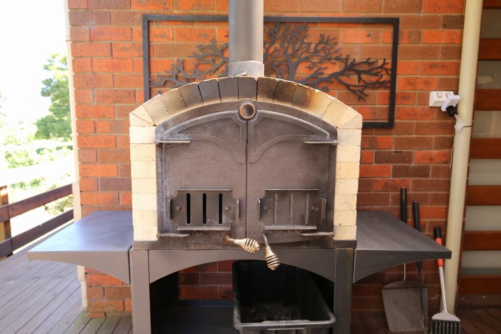 Wood Fired Pizza oven