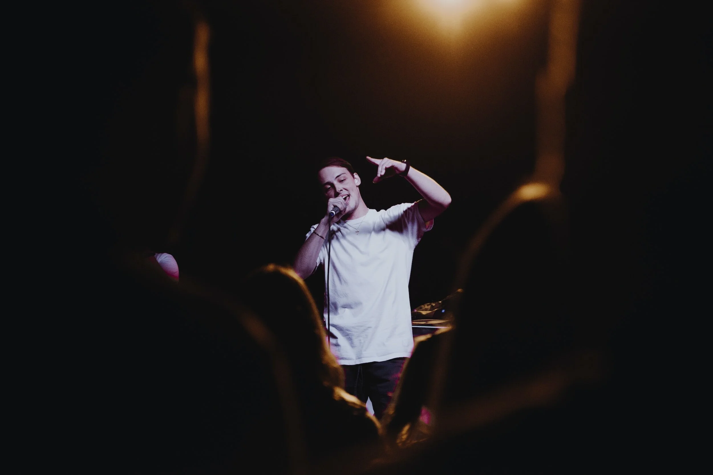 Transformer les Mots en Mélodie : Le Chant comme Outil Thérapeutique contre le Bégaiement