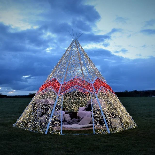 It just looks #stunning all day long. Here&rsquo;s the #unique #GlowSnug at #dusk. We love it ❤️ hope you do too.
#weddings #party #unique #bridetobe #unique