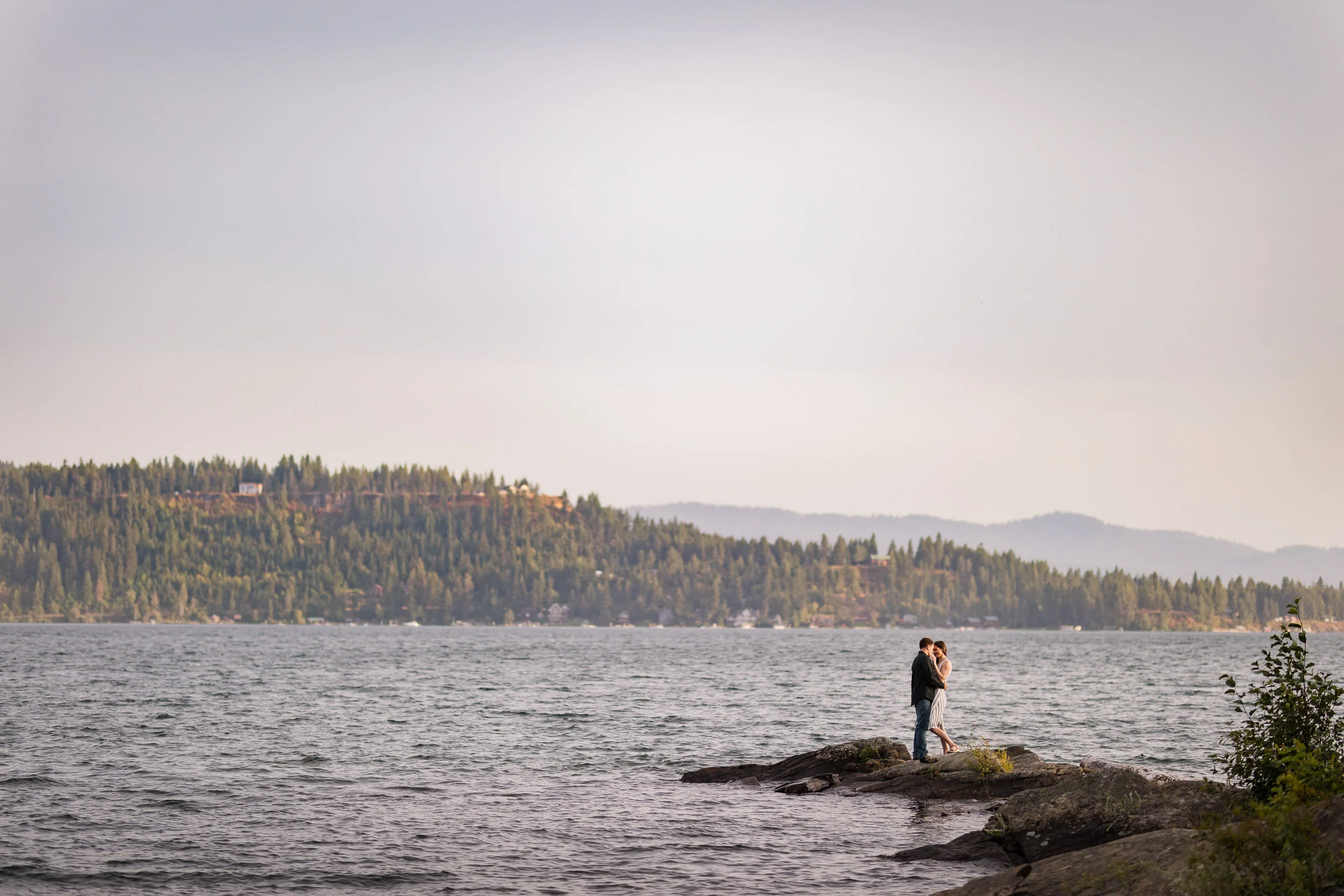 Spokane Engagement Photographer: Taylor &amp; Tabitha