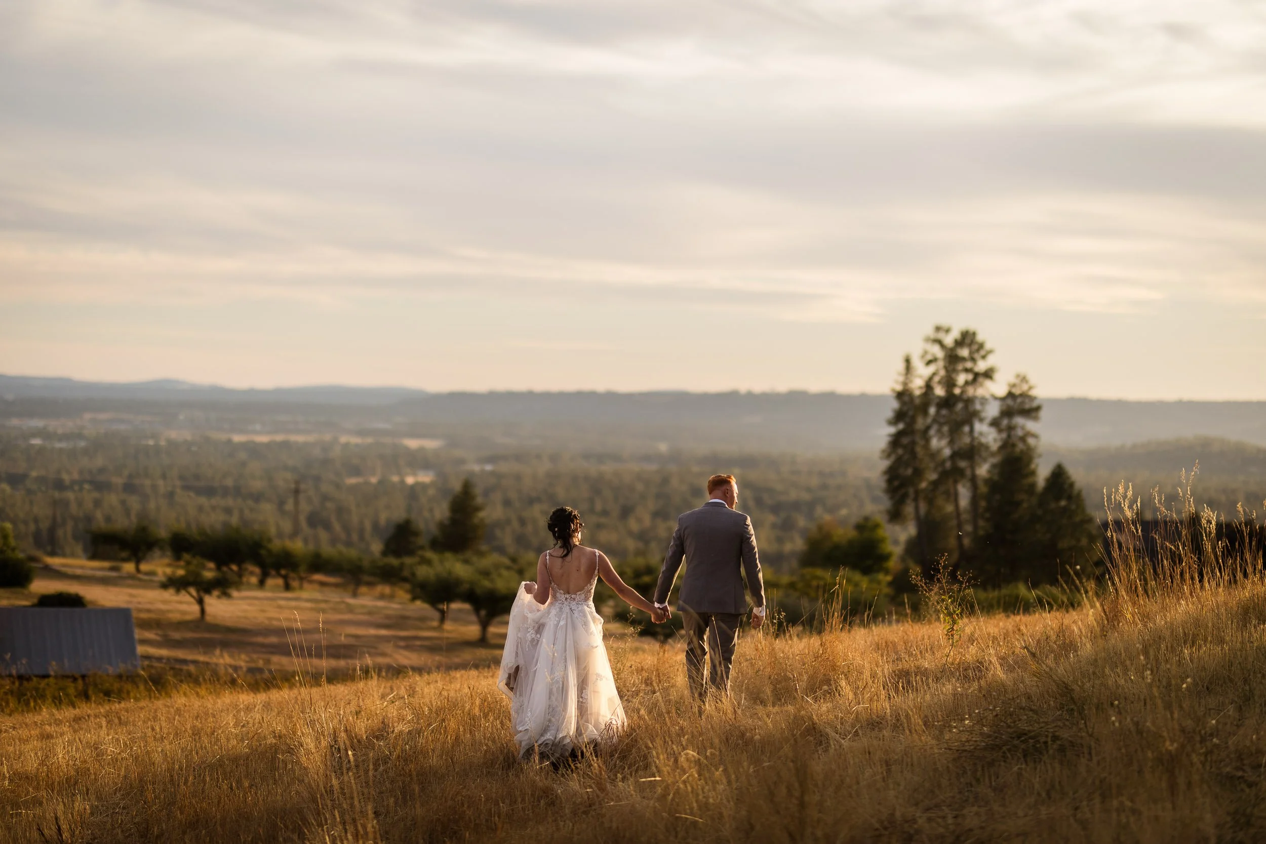 Hunter &amp; Becca's Wedding at Belles on the Bluff 