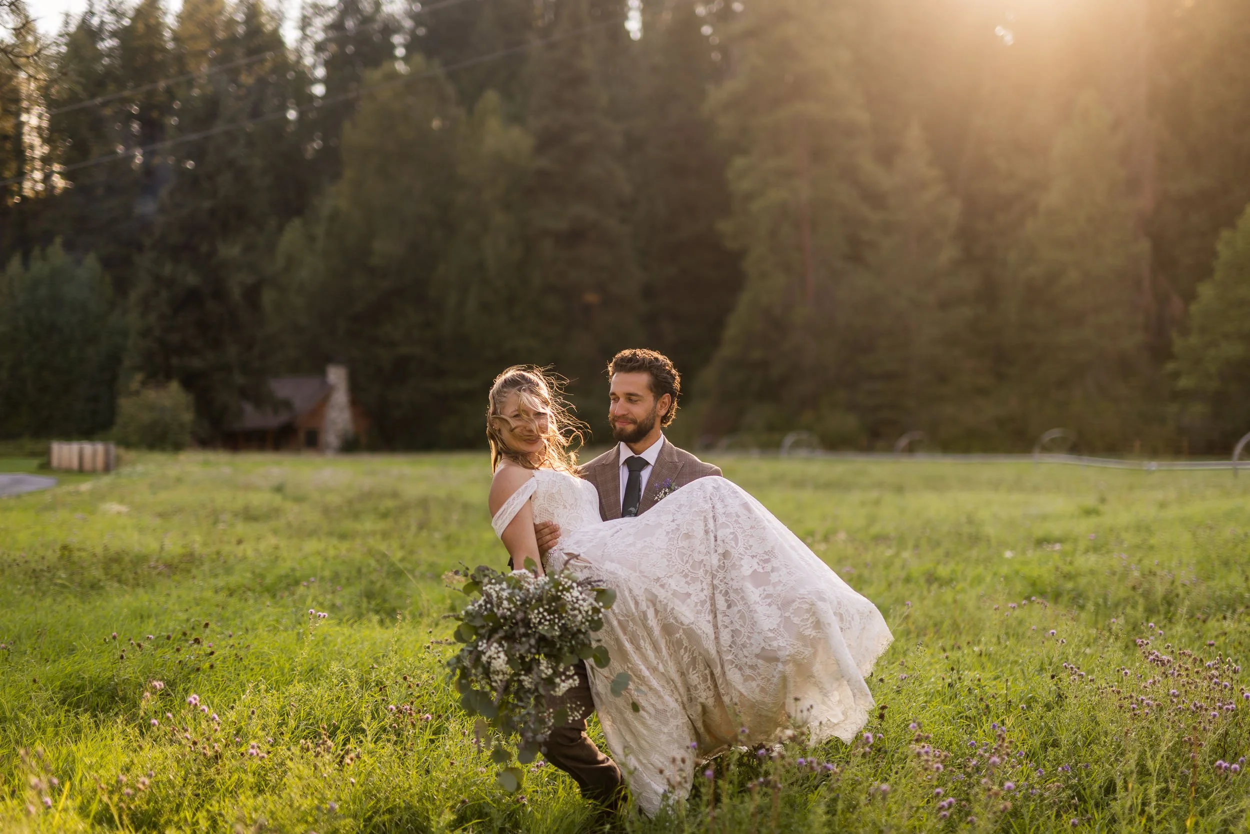 Jeremy &amp; Luna | Leavenworth Wedding