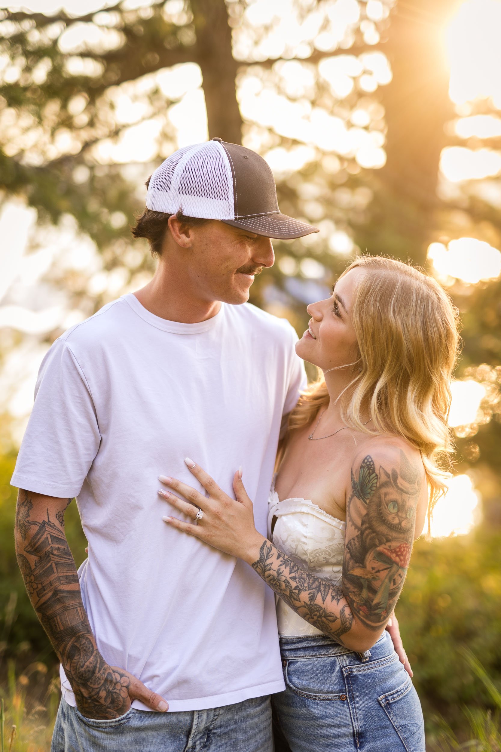 Coeur dAlene Photographer Tyler and Krystals Tubbs Hill Sunset Engagement — Looyenga Photography