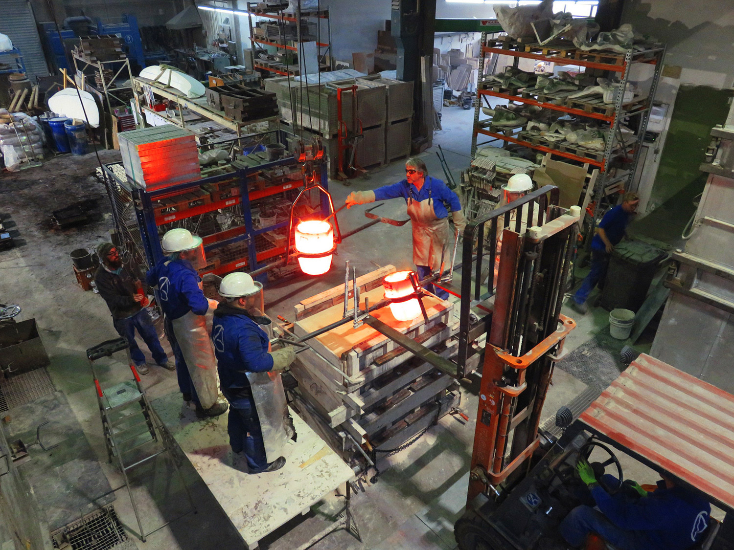 odemar_bronze-table_fine-art-foundry_04.jpg