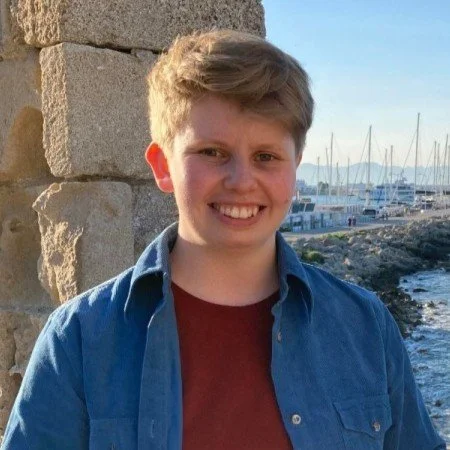 Photo of Kelly Evans