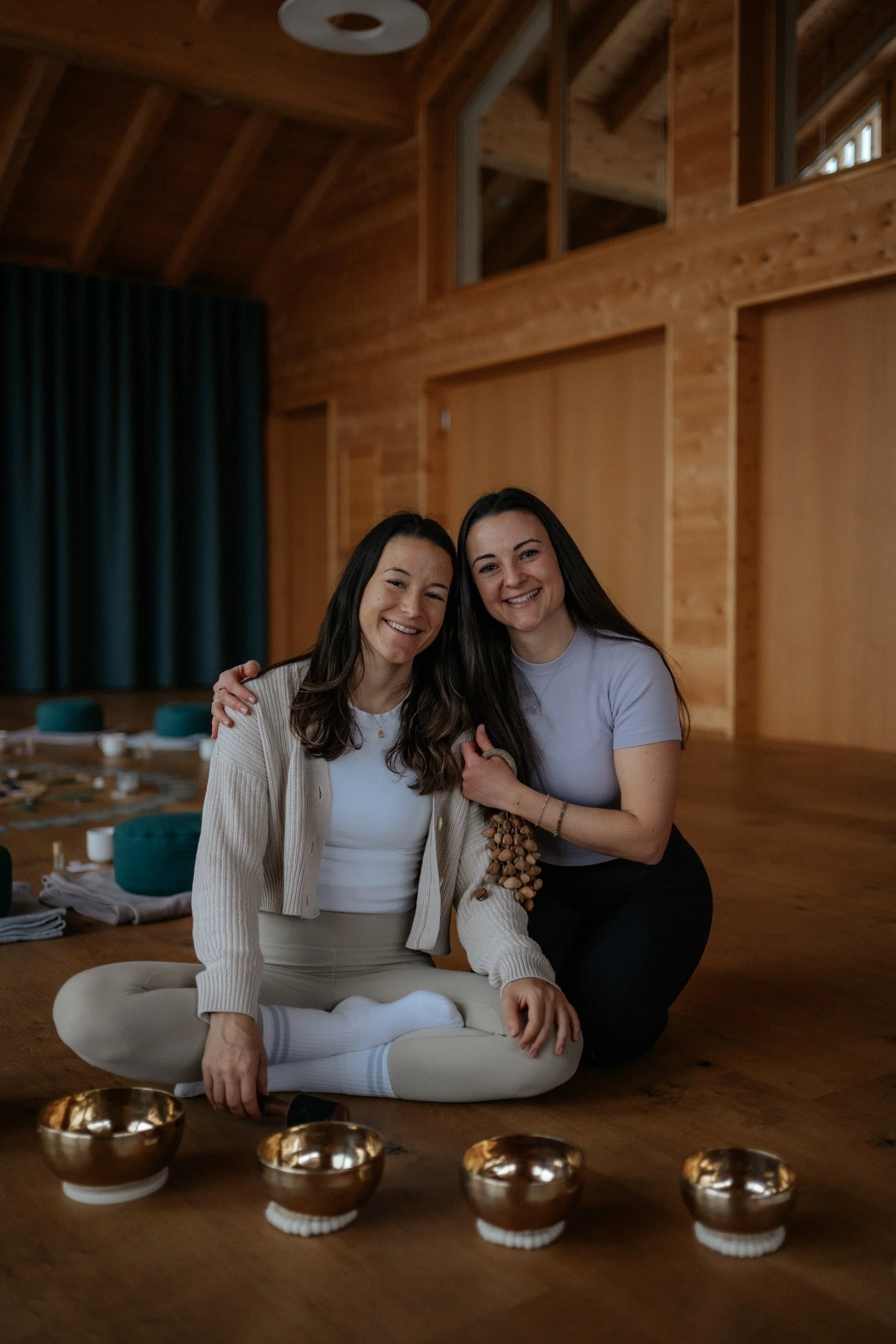Forest Yoga Retreat – mit Angela und Jessy