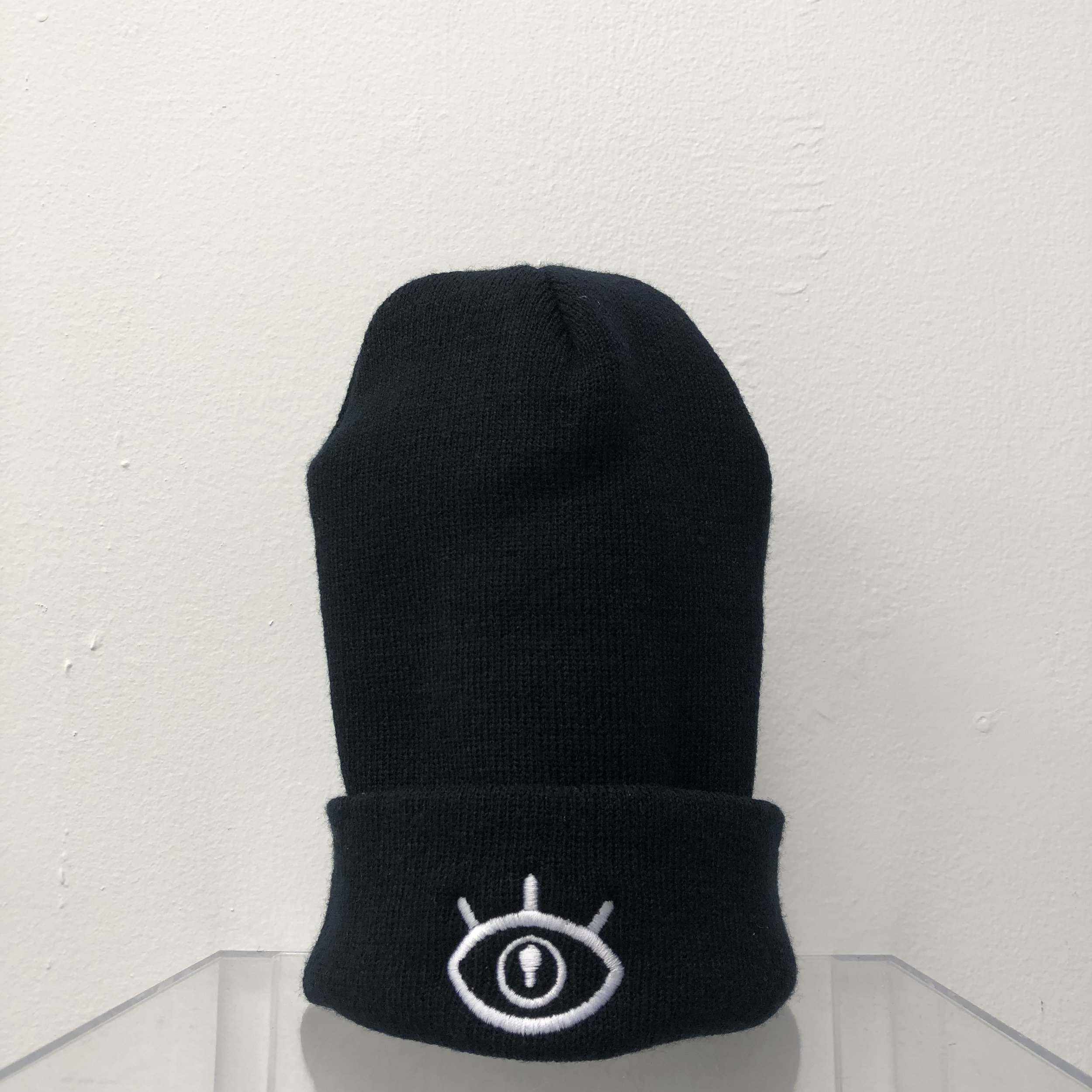BLACK WHITE BEANIE.jpg