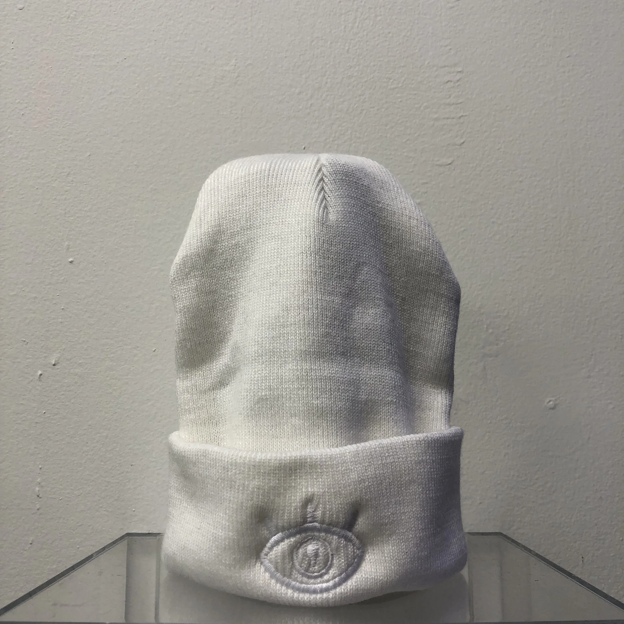 white beanie.jpg