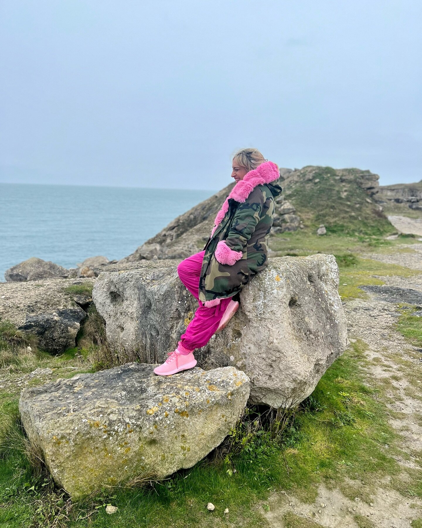 I&rsquo;ve escaped to the sea for two days. It&rsquo;s pouring with rain but  if I can see the sea it doesn&rsquo;t bother me. There is something about the water that has a massive calming effect of my brain. &lsquo;This photo took the tripod falling