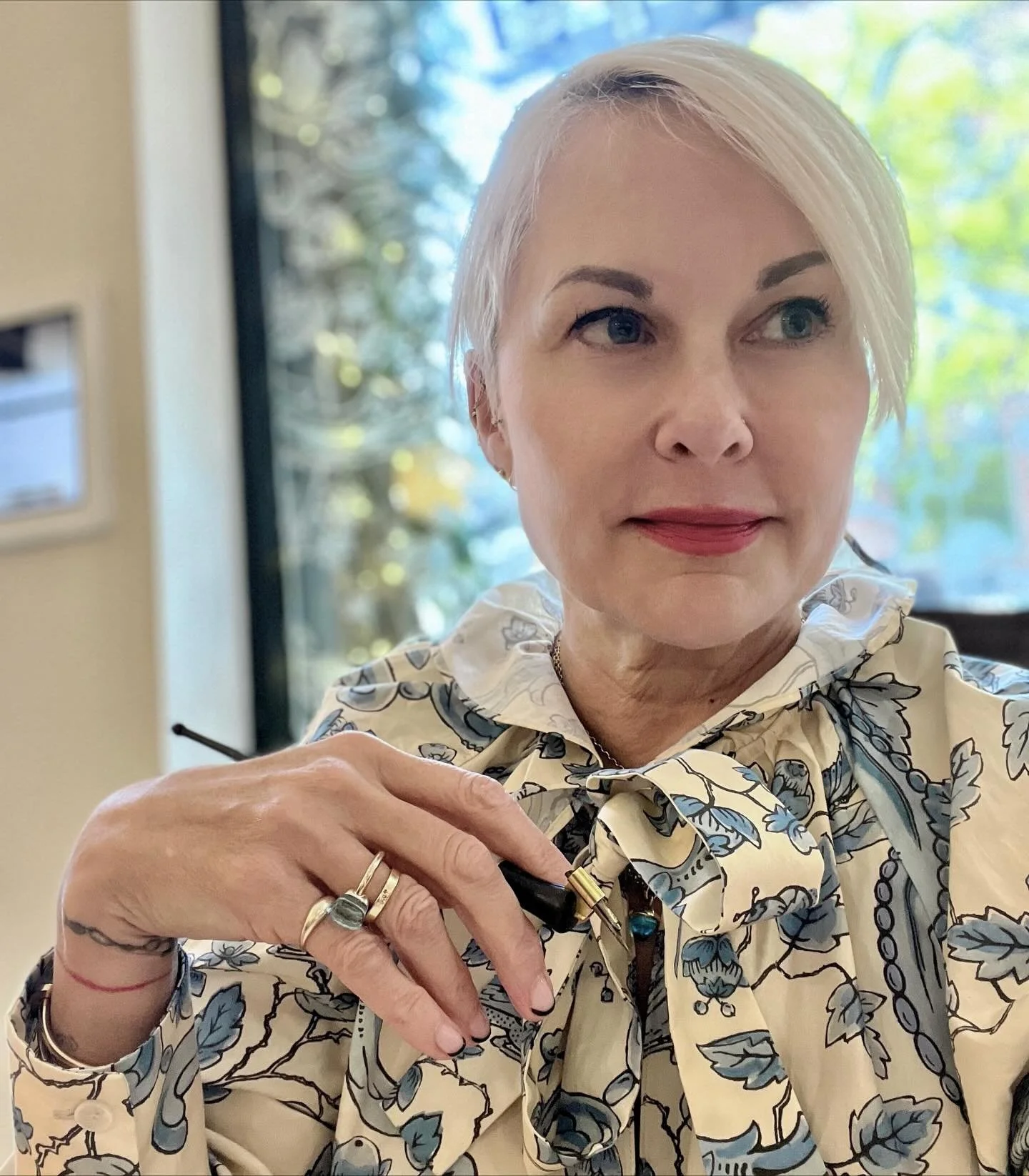 Back at S&eacute;zane today on Elizabeth Street, this time wearing a beautifully detailed blouse from the Antoinette Poisson collaboration 🩵