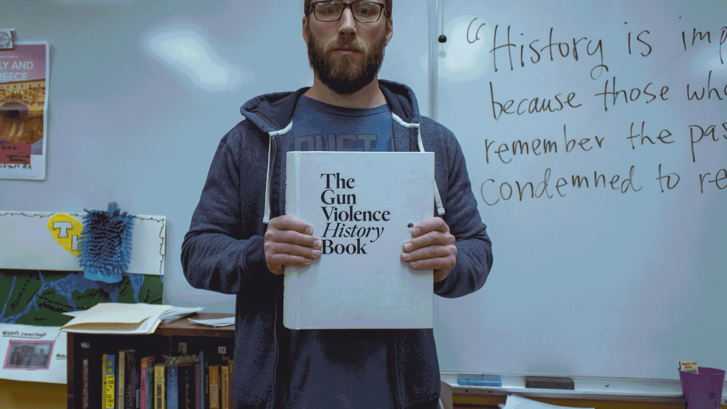 GIF-STUDENTS.gif