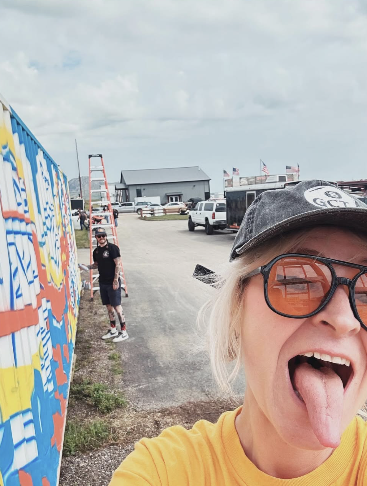 Mural Assistant if needed!