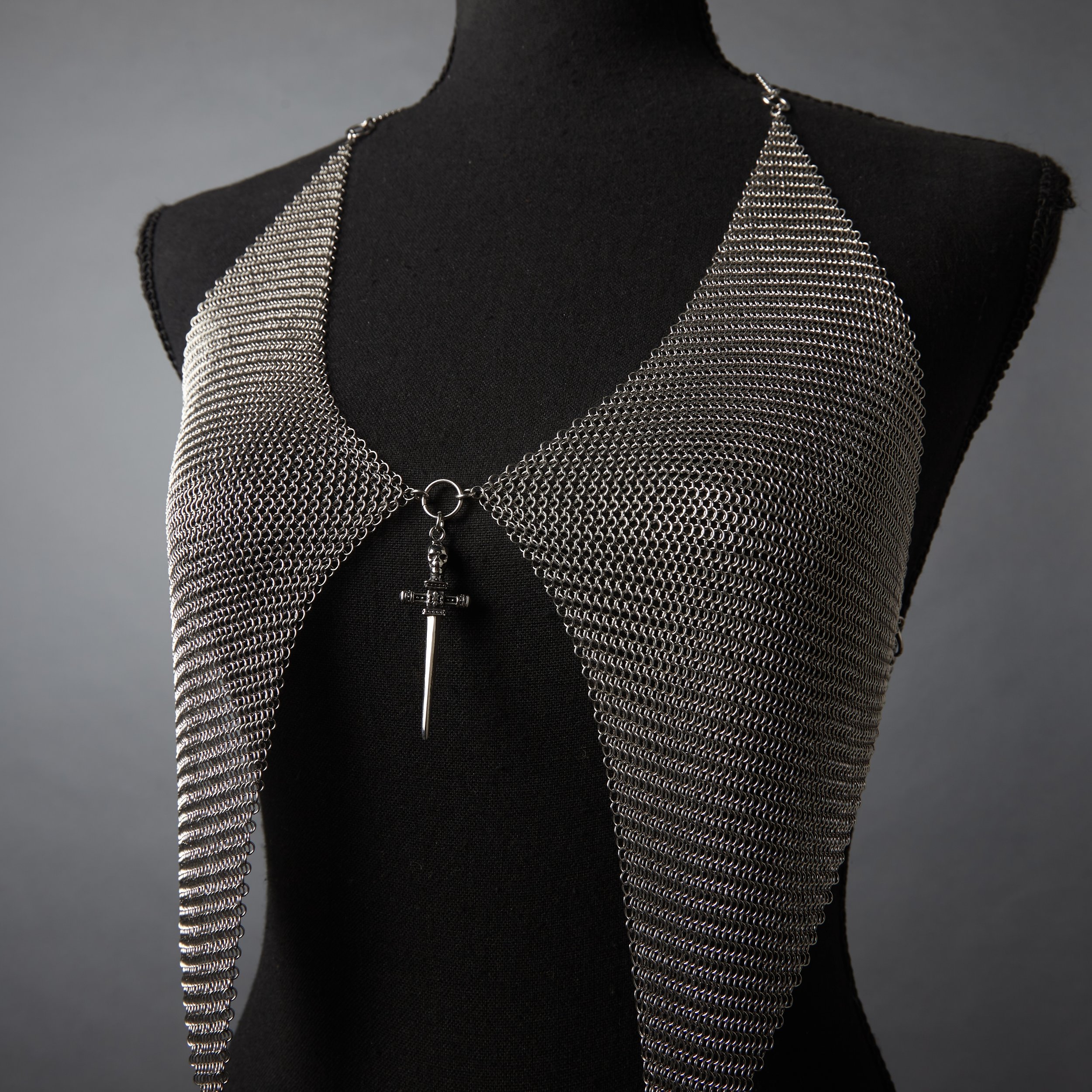 Affiction Bat Top Chainmaille ii.jpg
