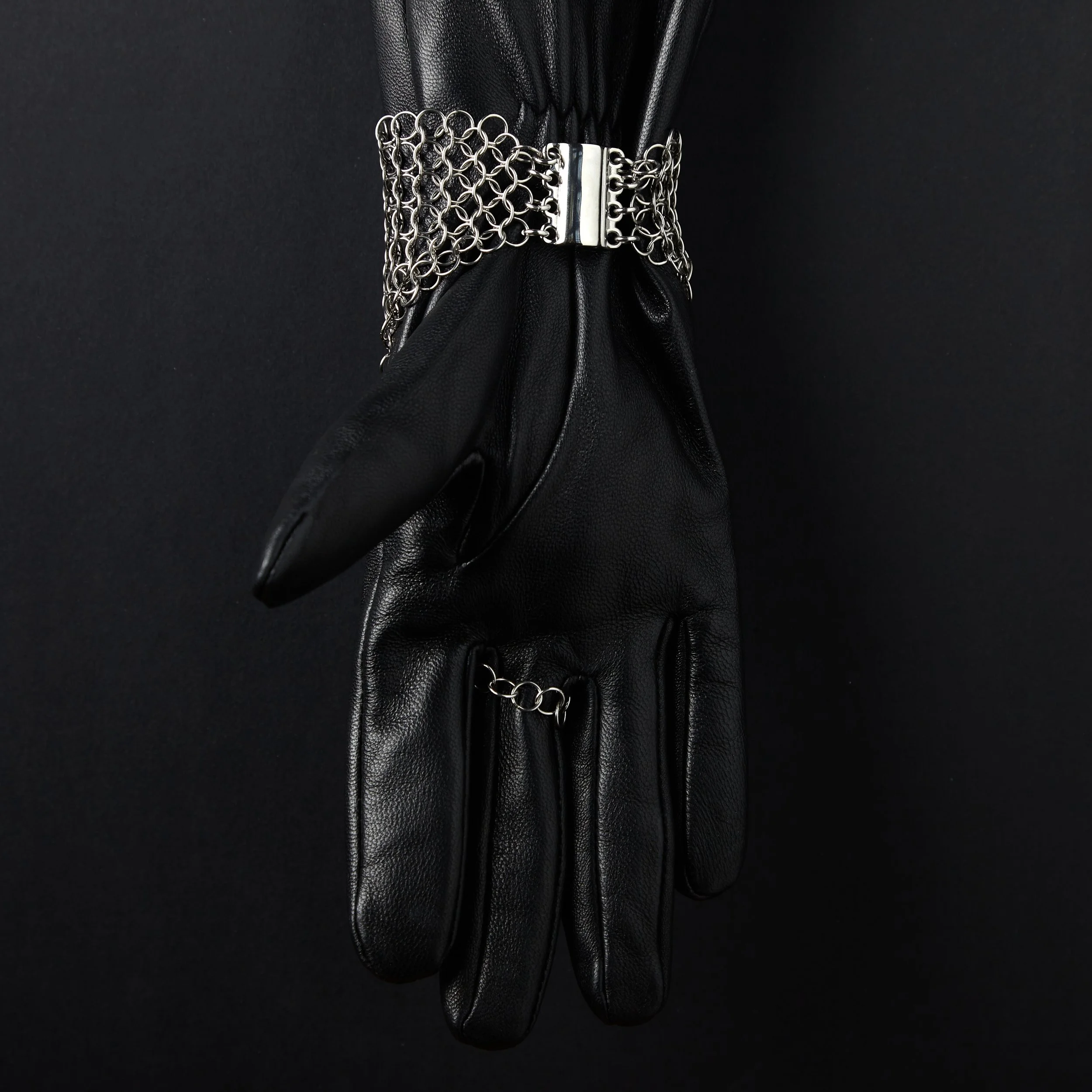 Dulce Hand Cuff Back Chainmail.jpg