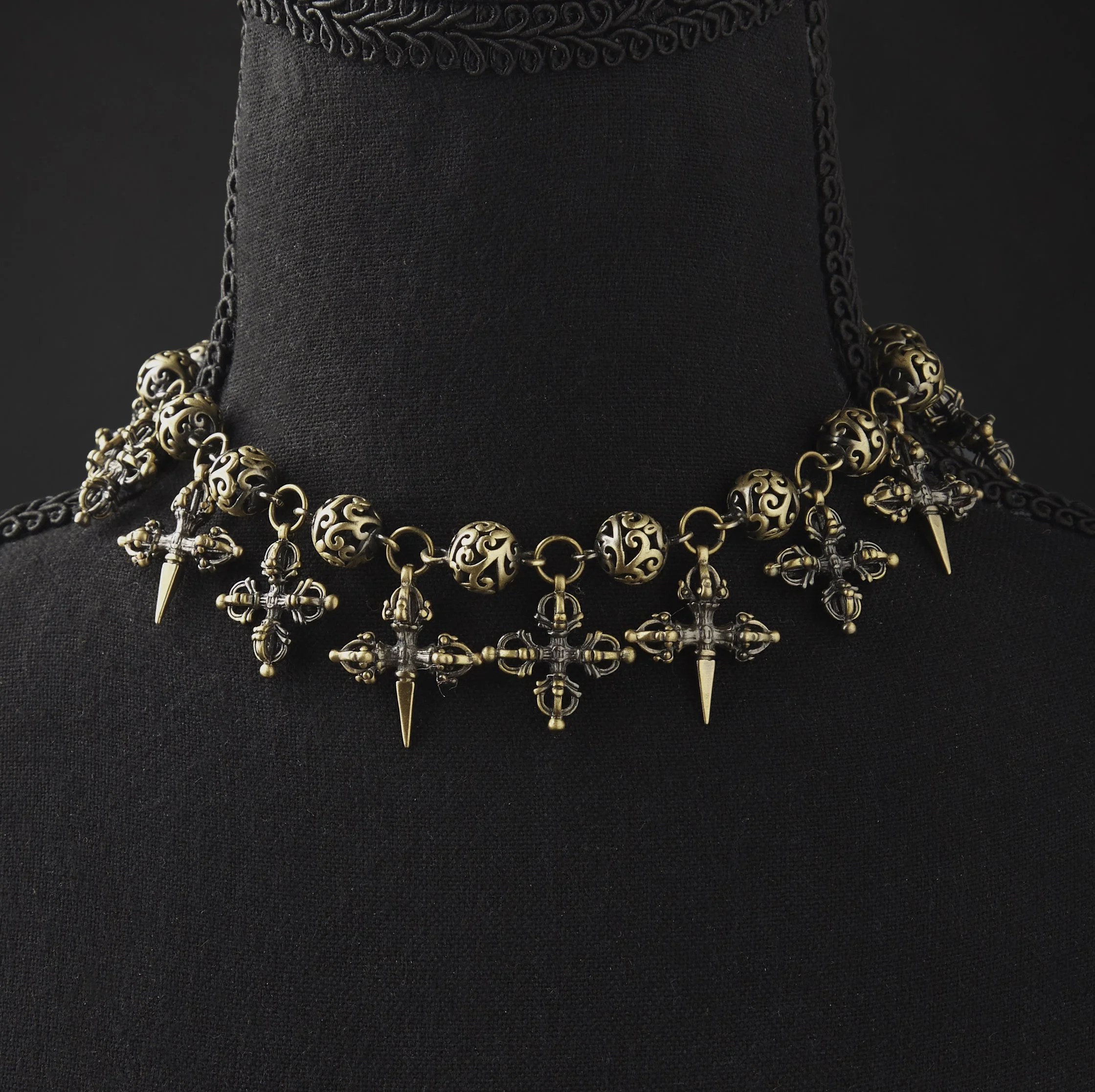 IMPERIAL NECKLACE