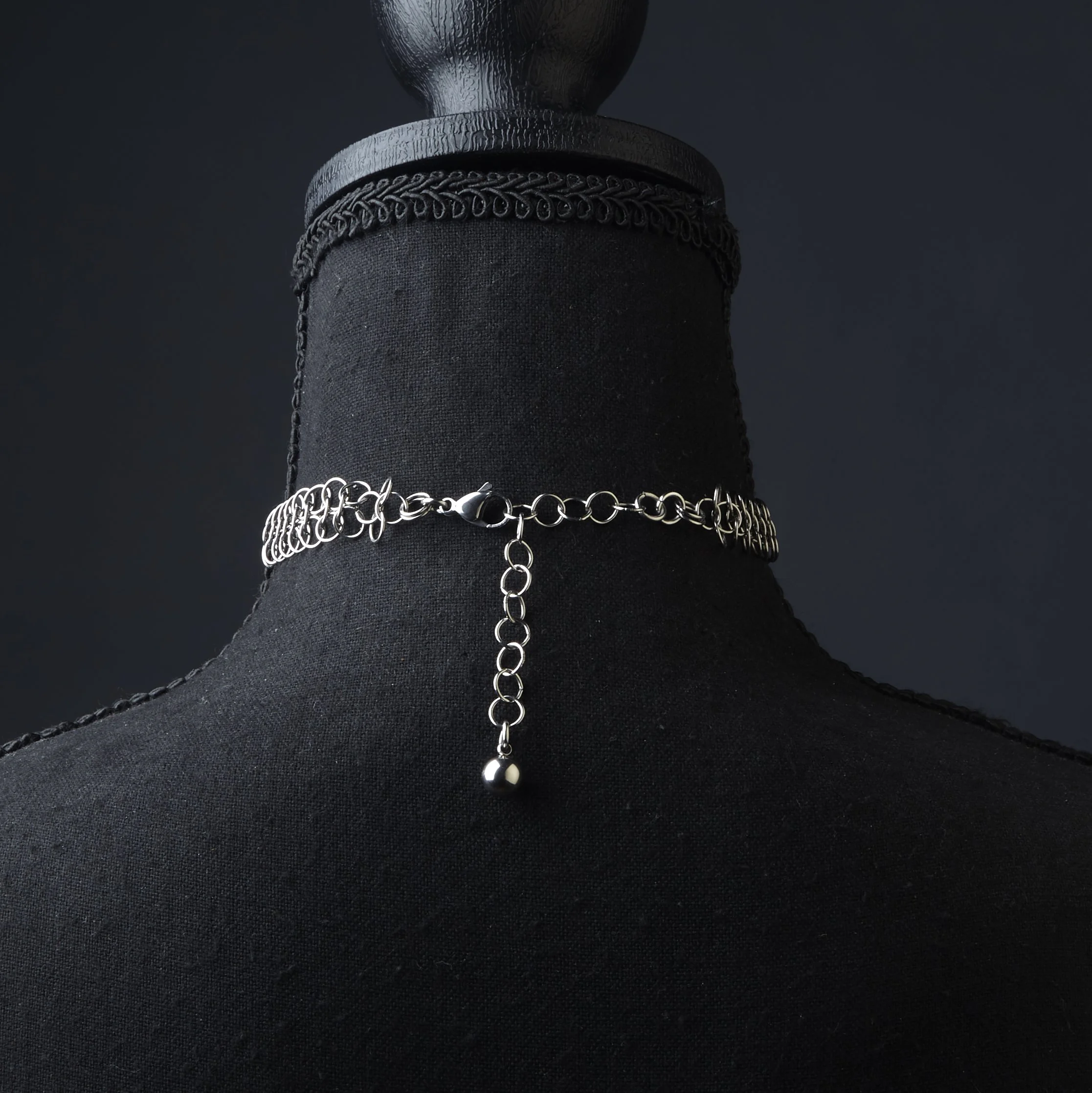 Chainmail Choker 10.jpg