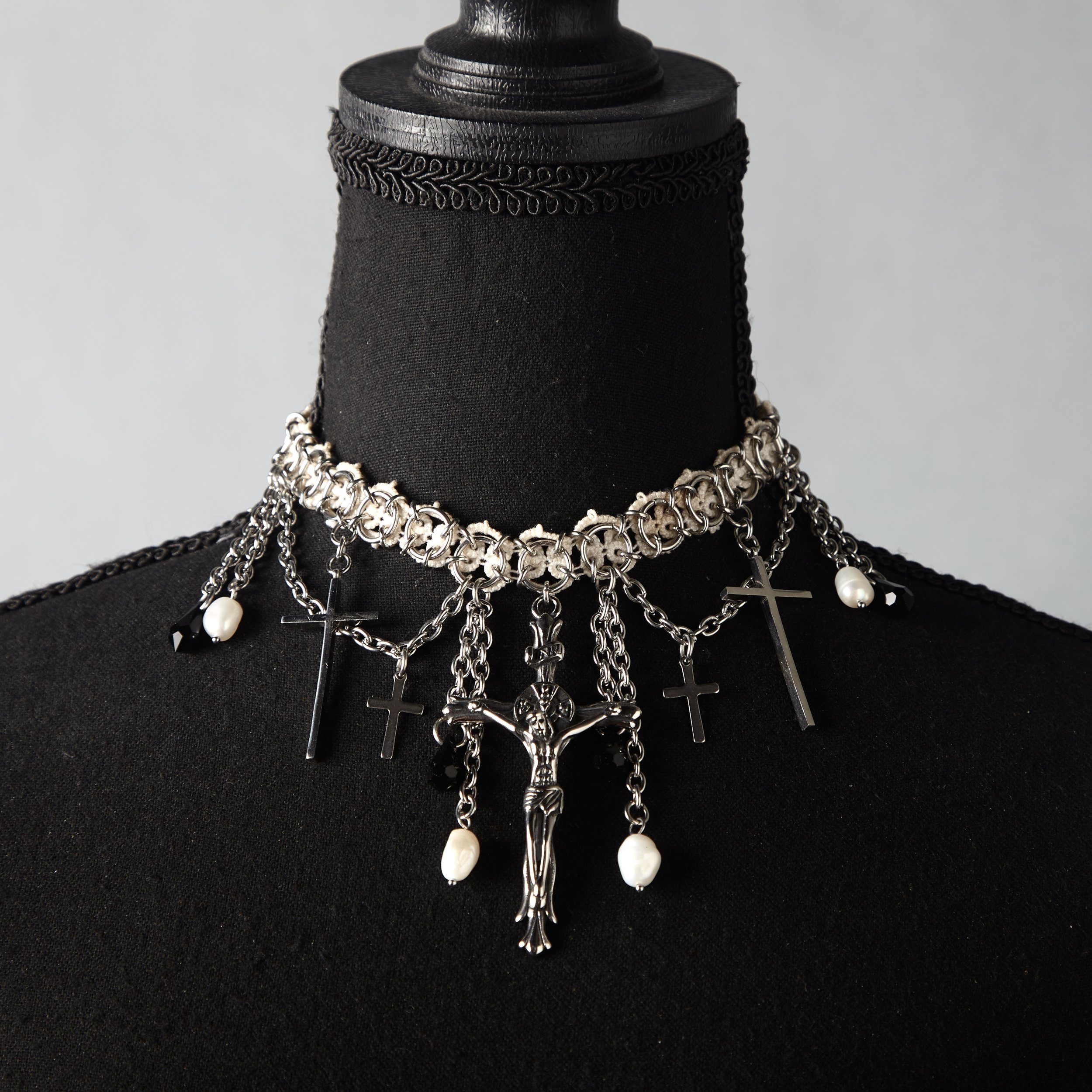 1/1 SACRAMENT CHOKER