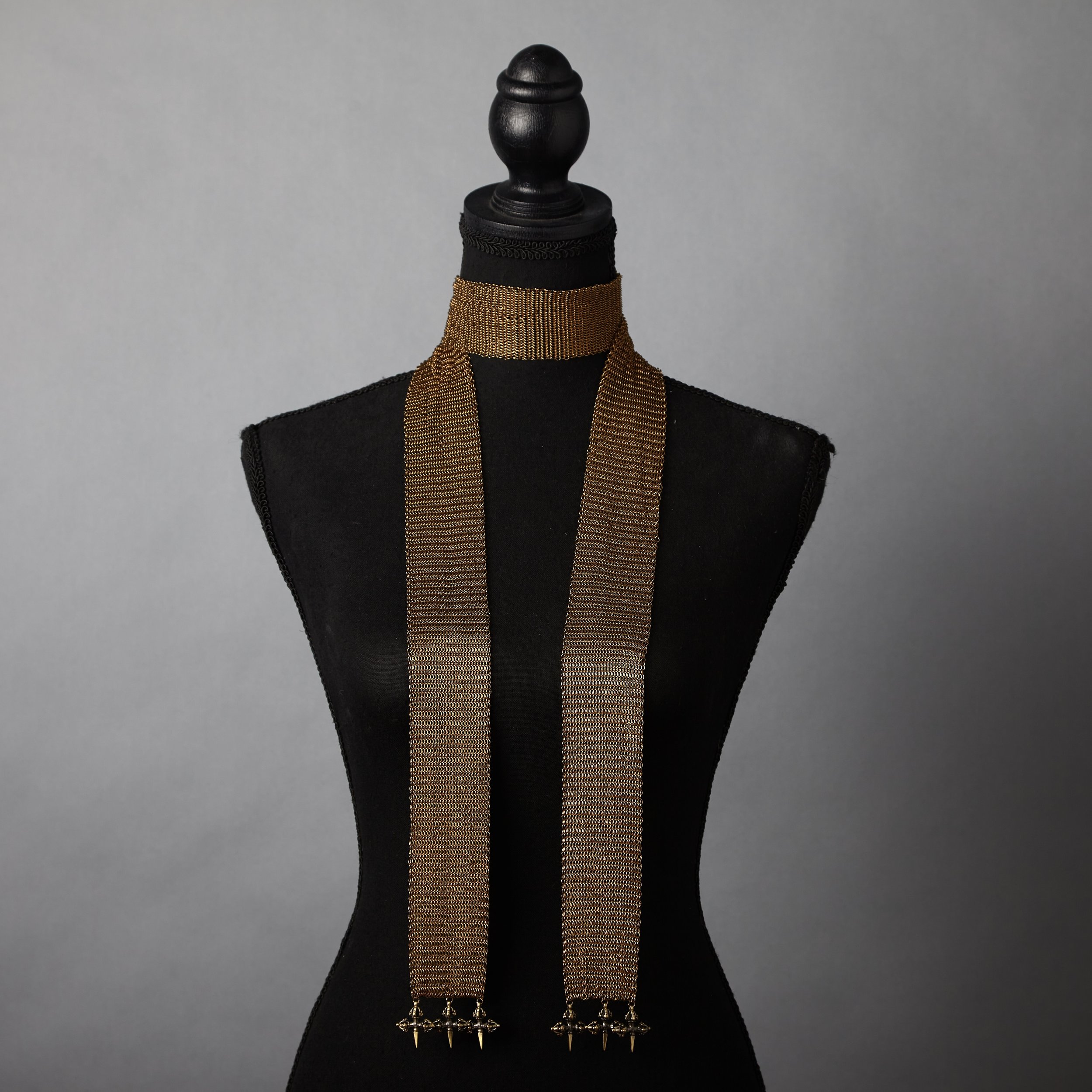 Elder Chainmail Scarf Brass.jpg