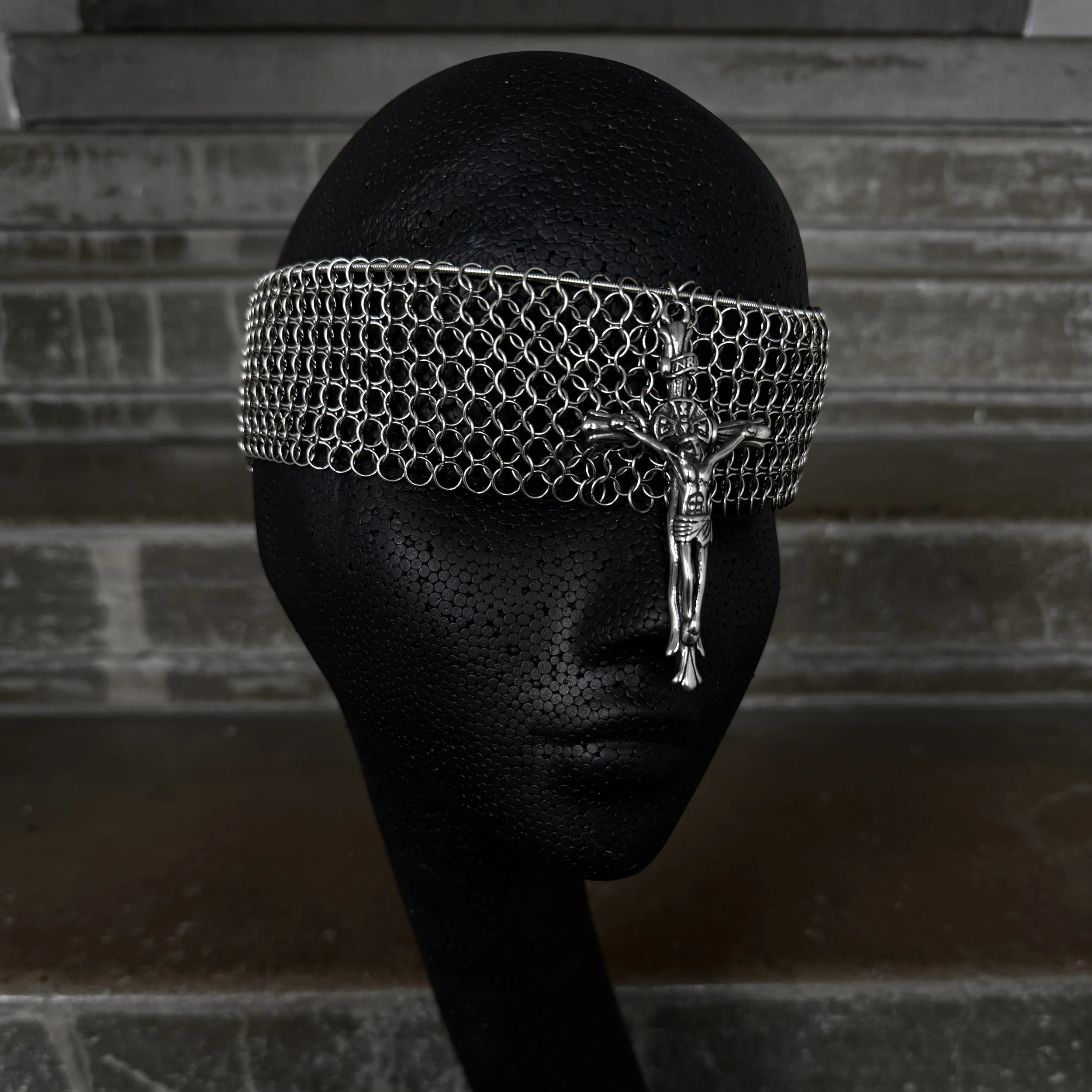 Holy Jester Chainmail Veil Sample Franceso.jpg