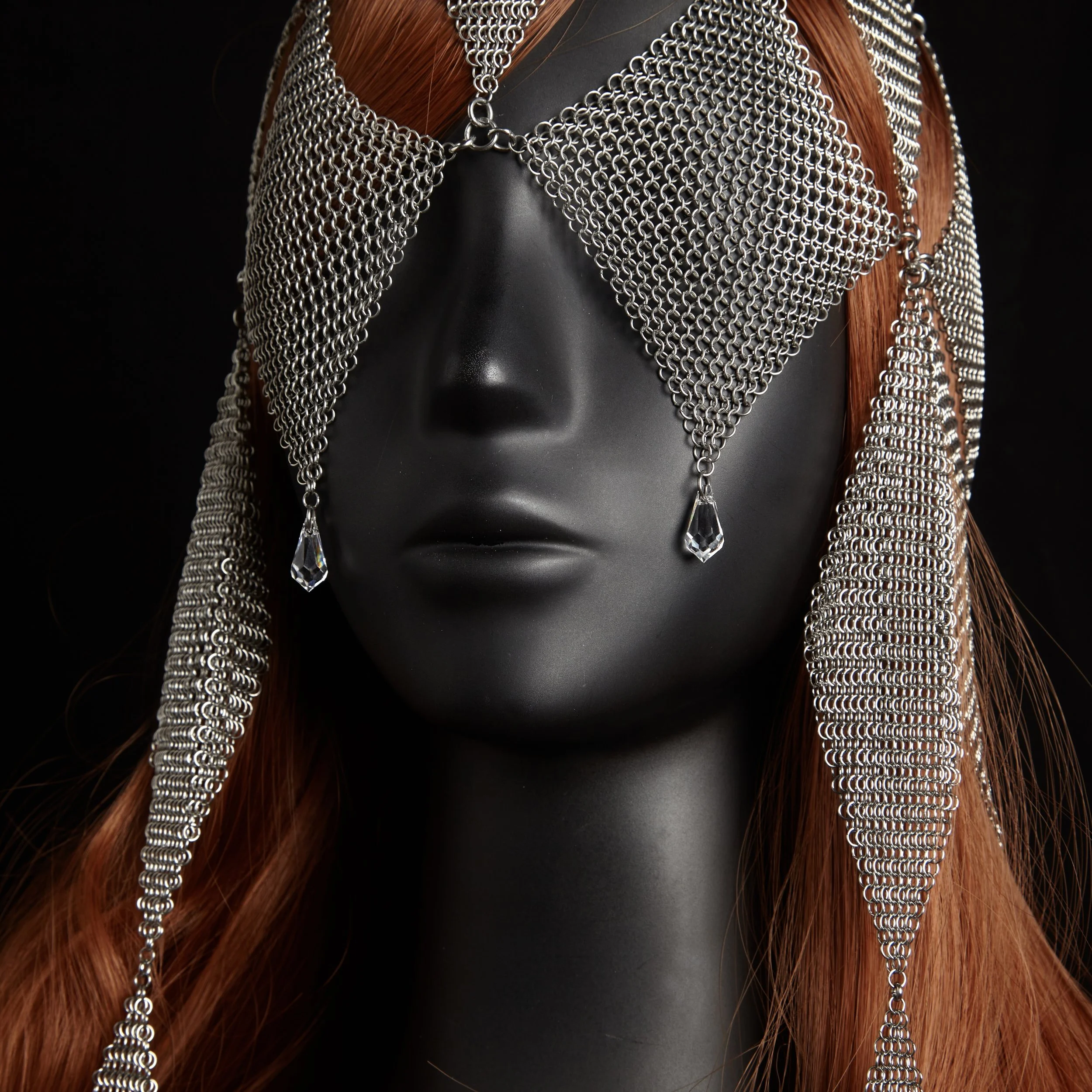 Damsel Dsitressed Veil Chainmail.jpg