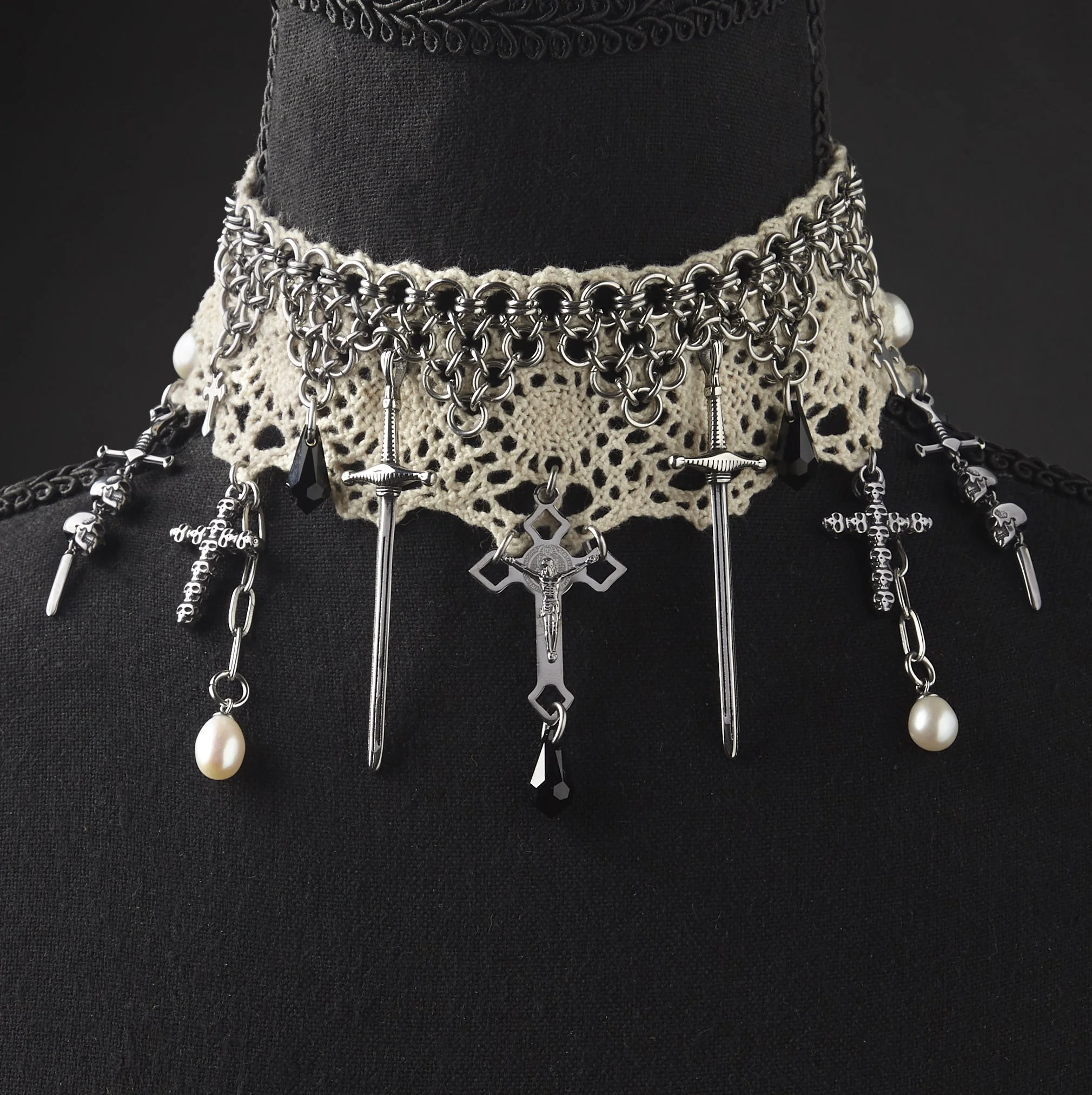 1/1 SACRAMENT CHOKER