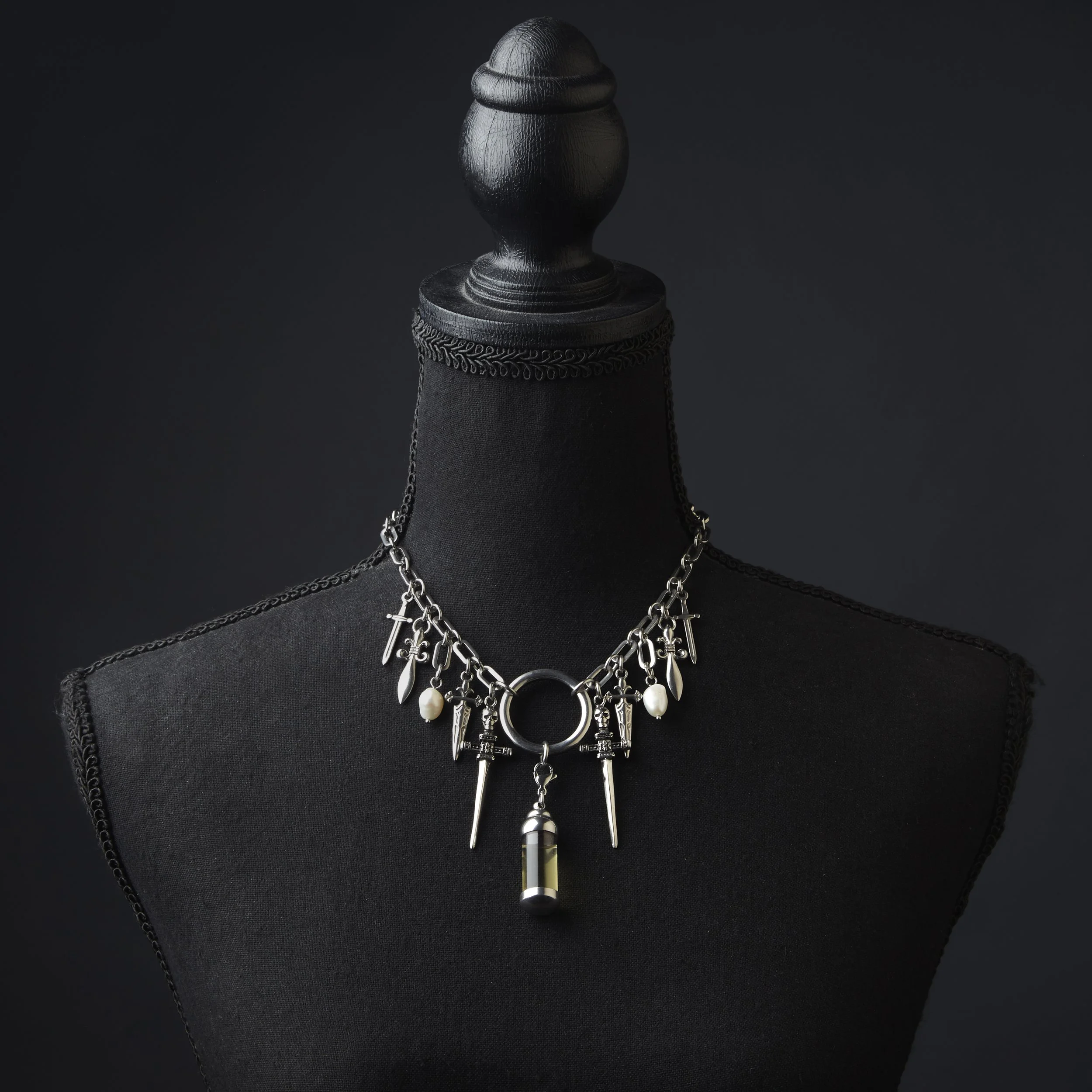 Sacred Necklace Pearl 5.jpg