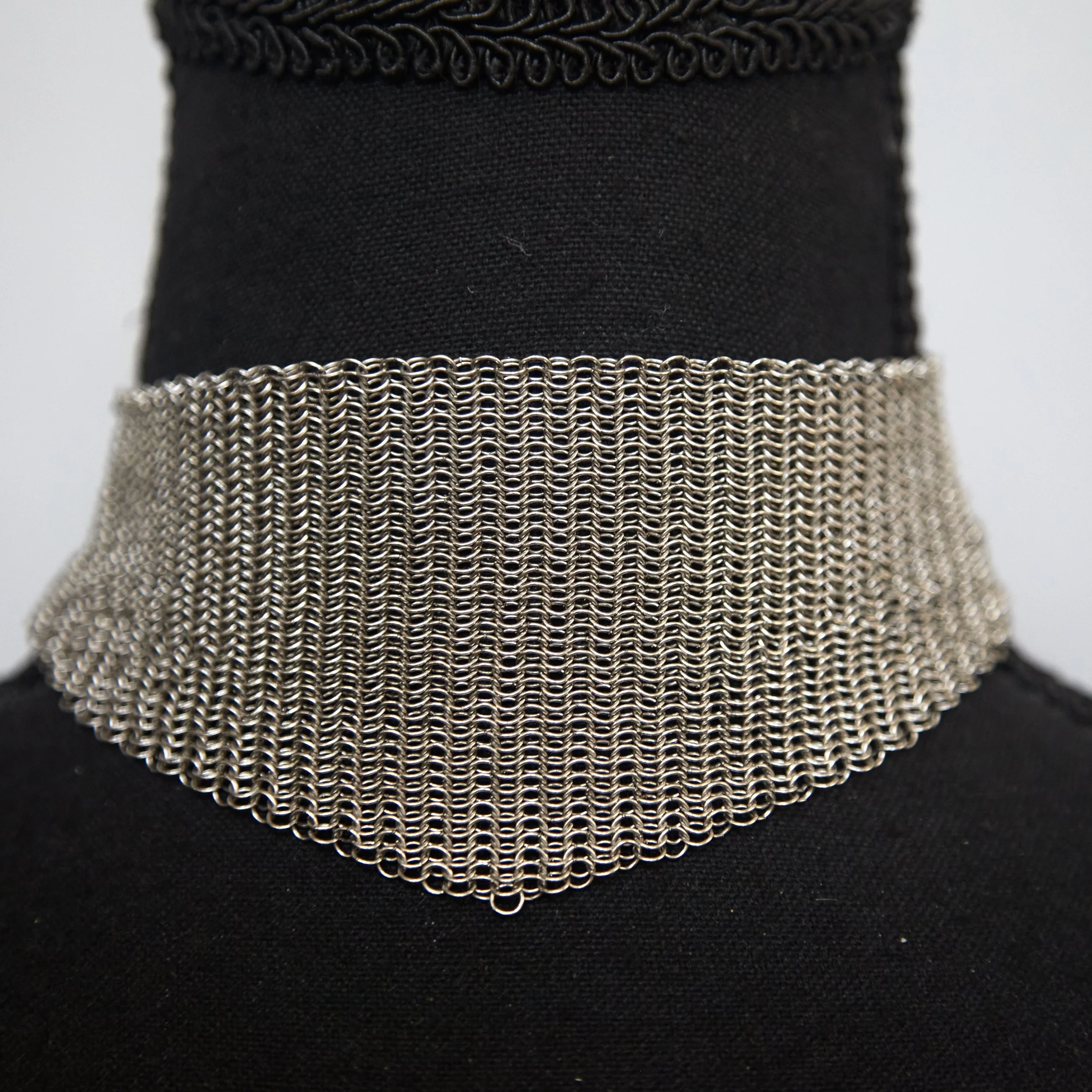 Affliction Choker Chainmail.jpg