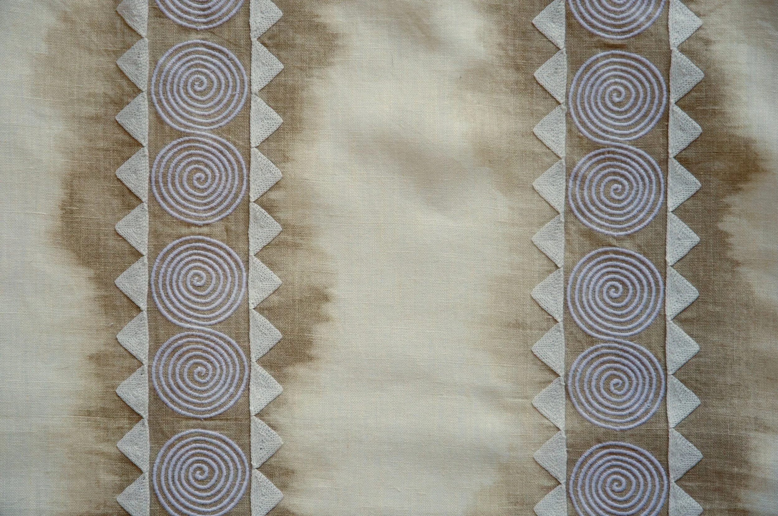 Spiral Embroidery 1002 - Beige #892