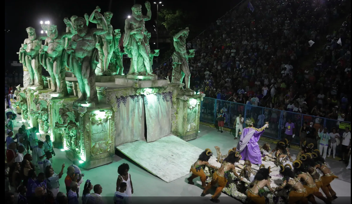 Bacchus statues.png