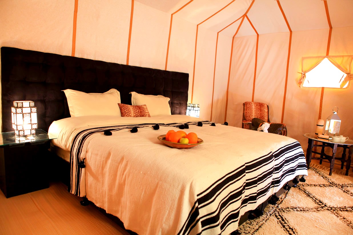 Merzouga-luxury-camp.jpg