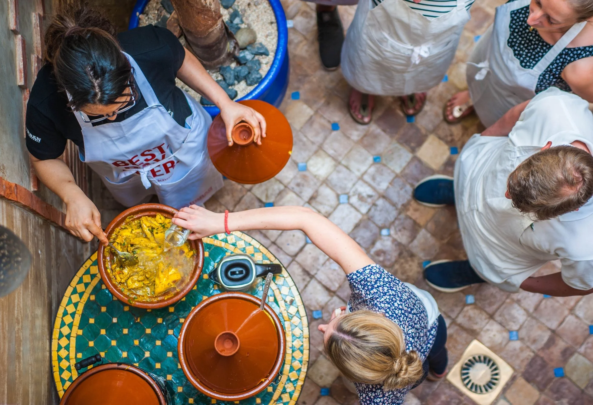 c-fakepath-urban-adventures-morocco_marrakech_tagine_cooking.jpg