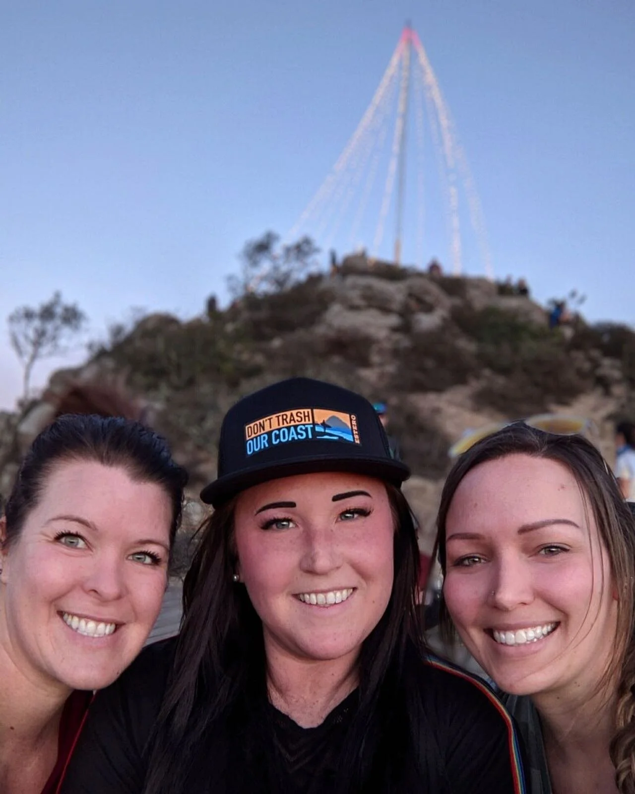 Hiked up Mad mountain with these two beauties. This week marked 7 years since my back surgery 🙏🏼🙏🏼🙏🏼 Thankful!!!