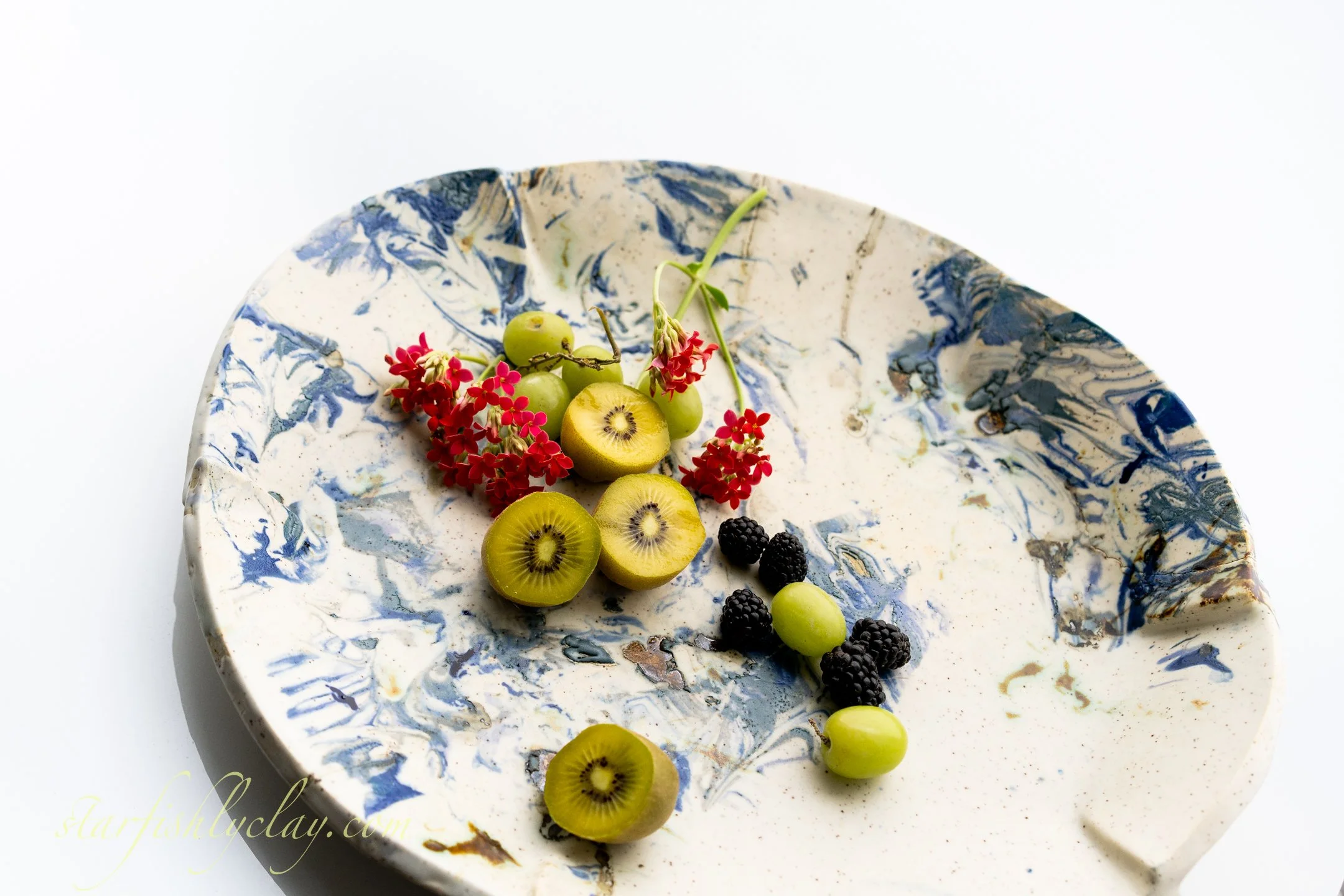 HANDMADE FRUIT BOWL. CALGARY, ALBERTA. POTTERY. CERAMICS.
