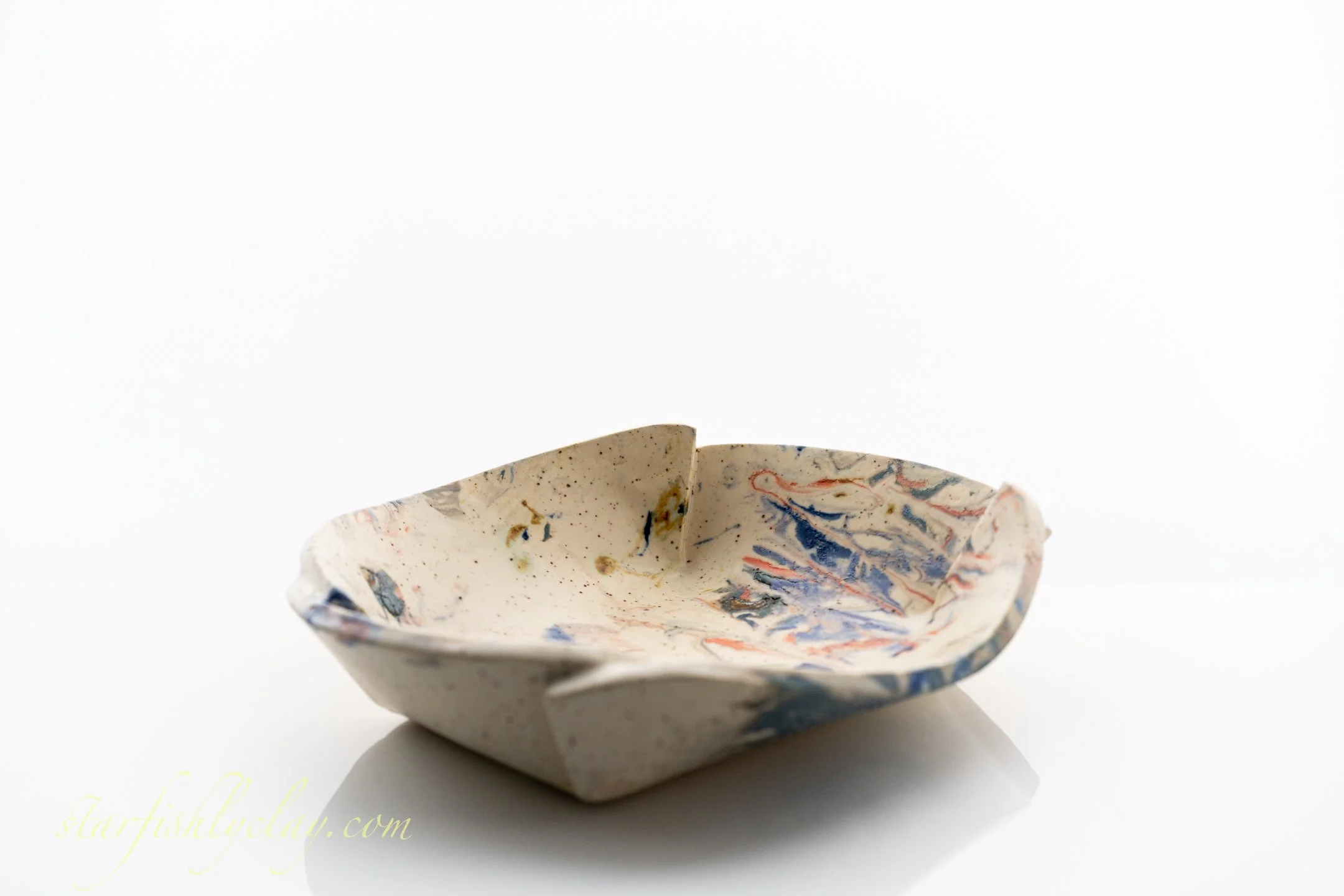 HANDMADE FRUIT BOWL.  CALGARY, ALBERTA.  POTTERY. CERAMICS.