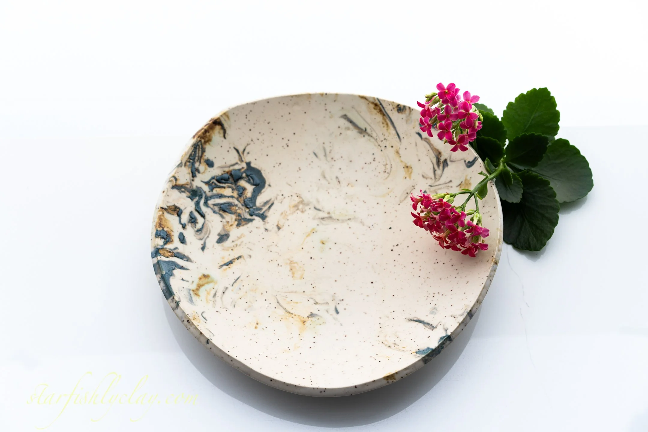 Tarnished Aqua Plate-04101DAJ04101.jpg